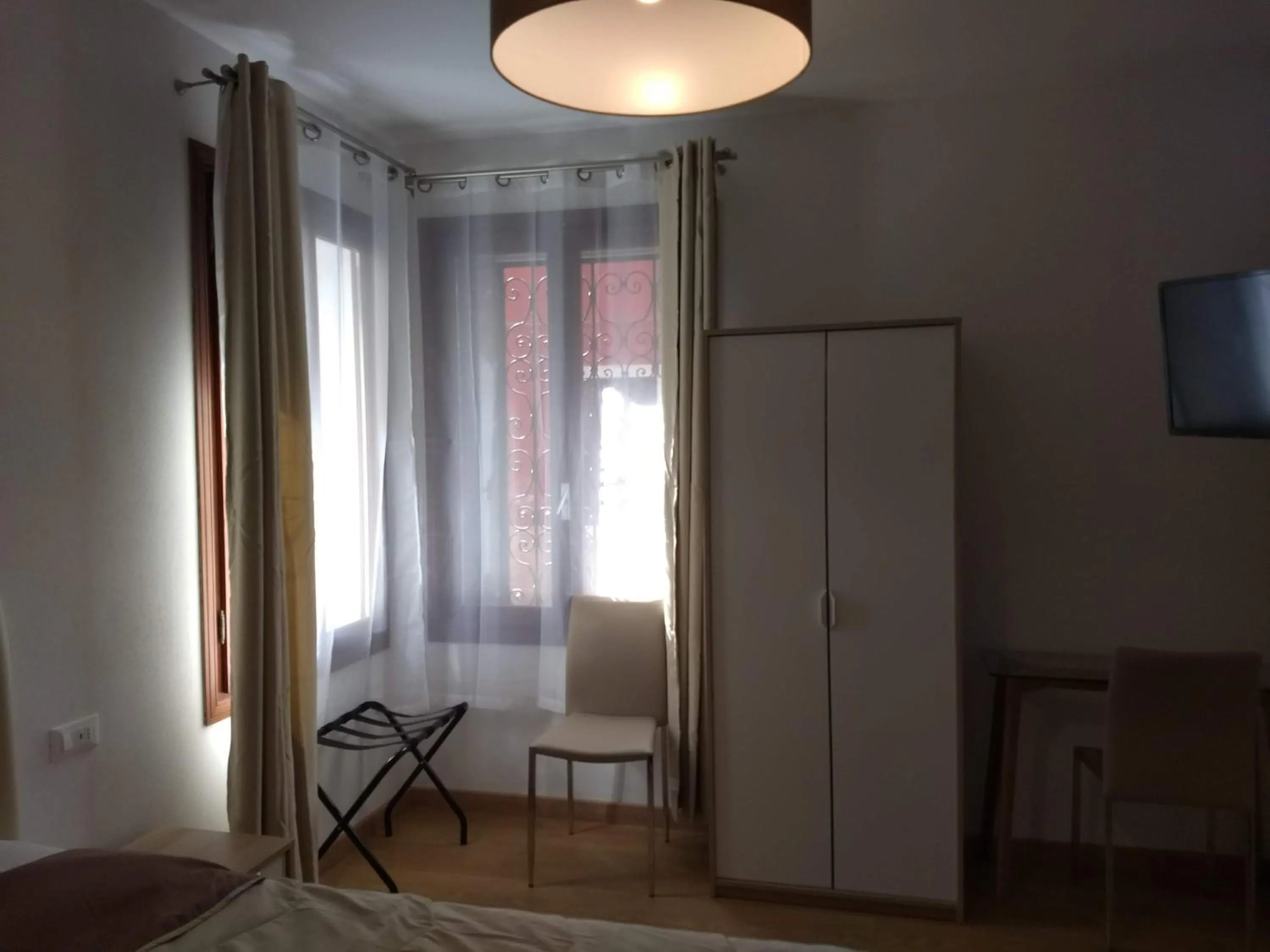 Bedroom, Bed in San Polo Star