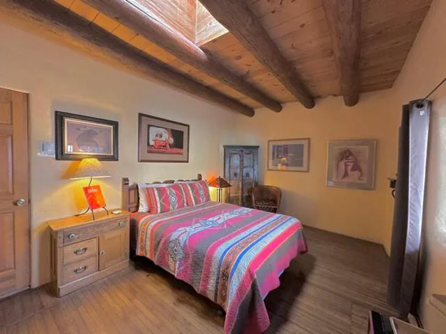 Bed in Casa Benavides Inn