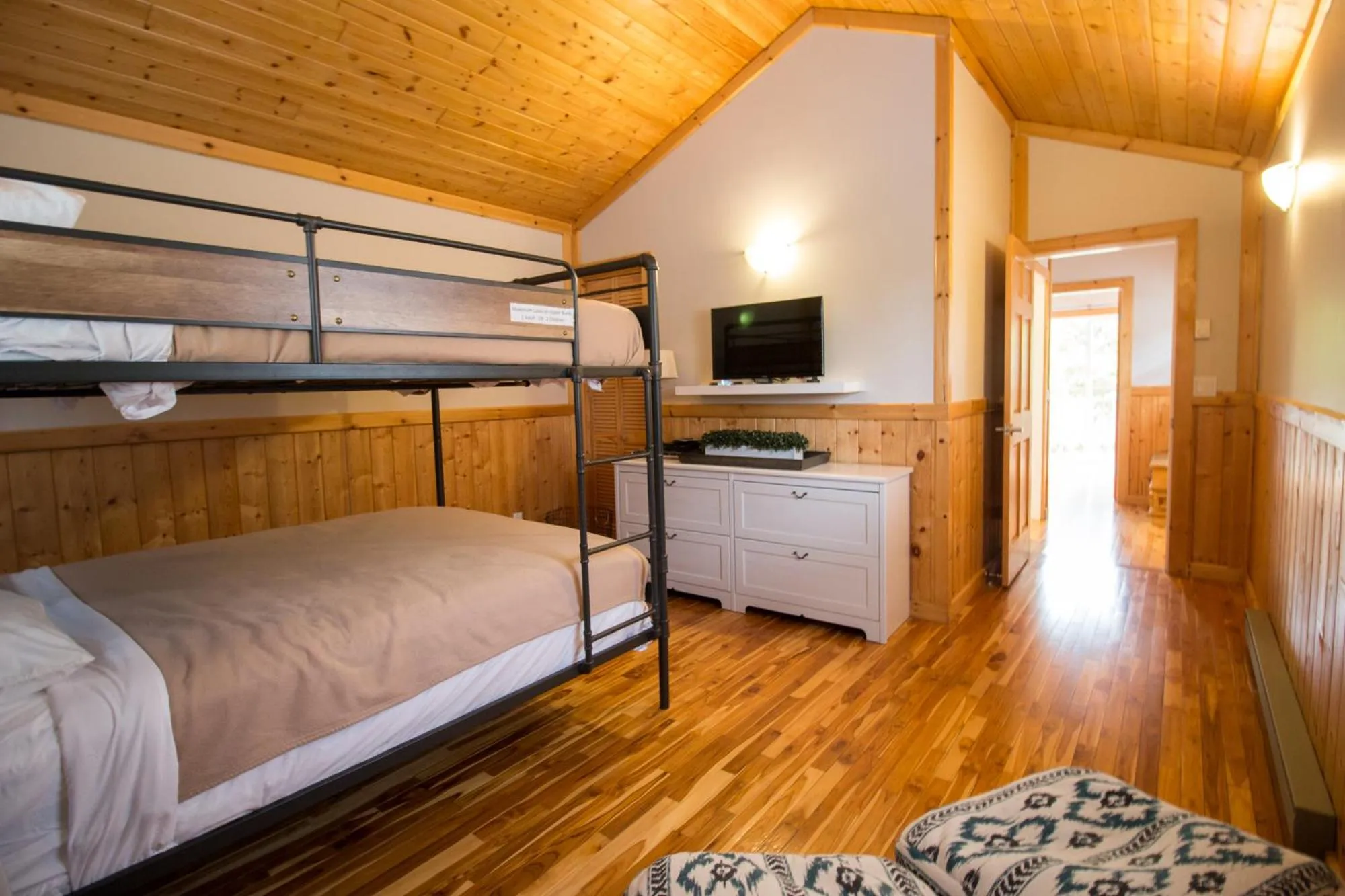 Bed in Reef Point Cottages