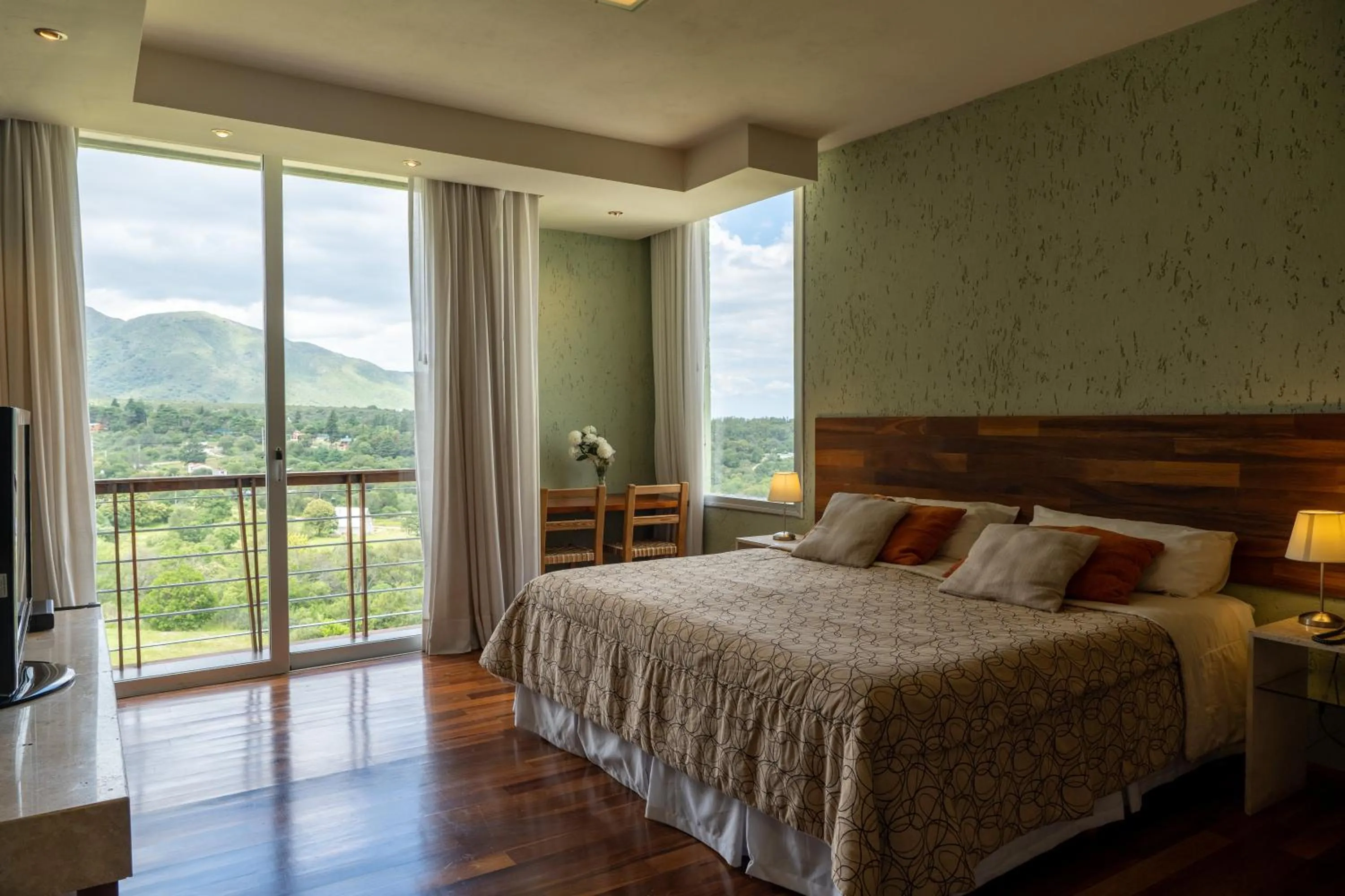 Tres Pircas Hotel & Spa