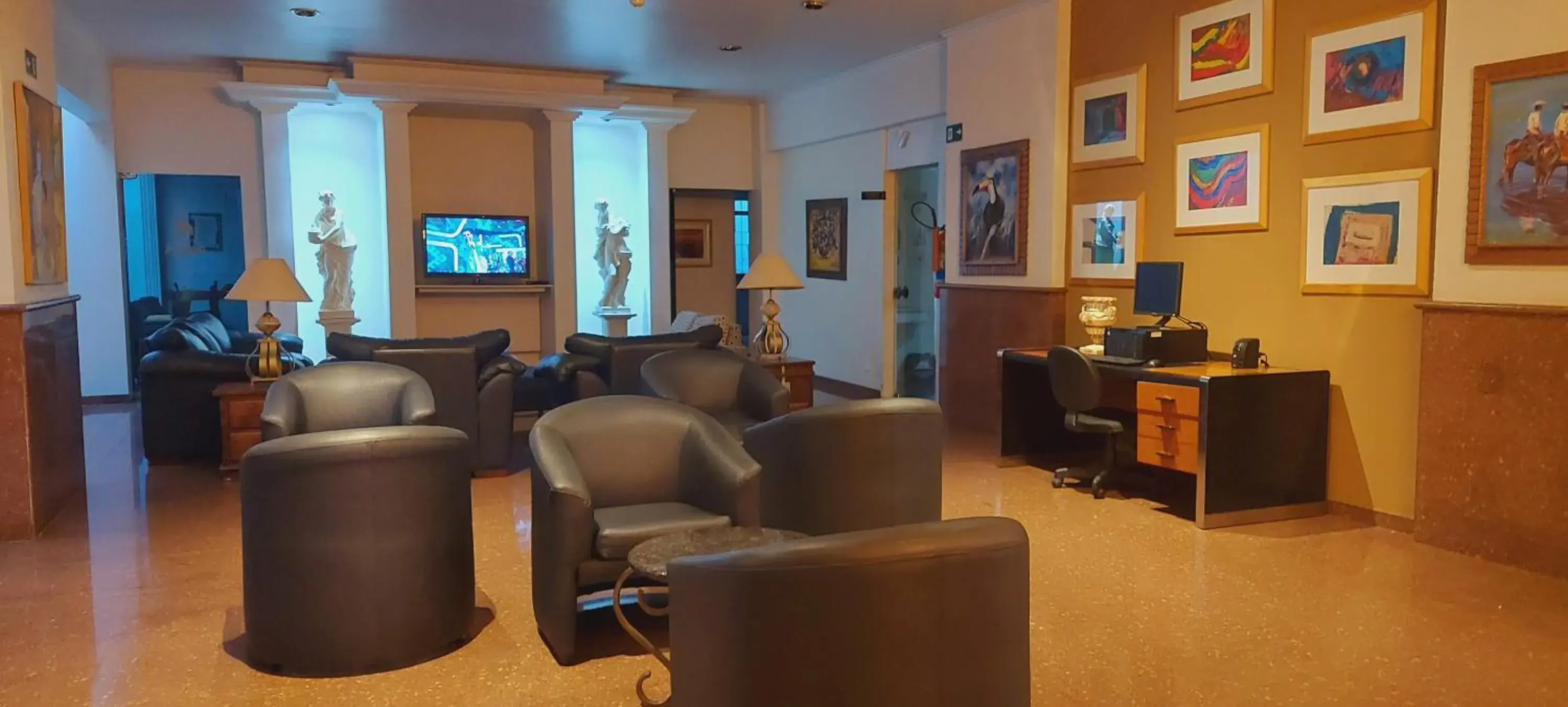 Lobby or reception in Jandaia Hotel Campo Grande Lobby or reception in Jandaia Hotel Campo Grande