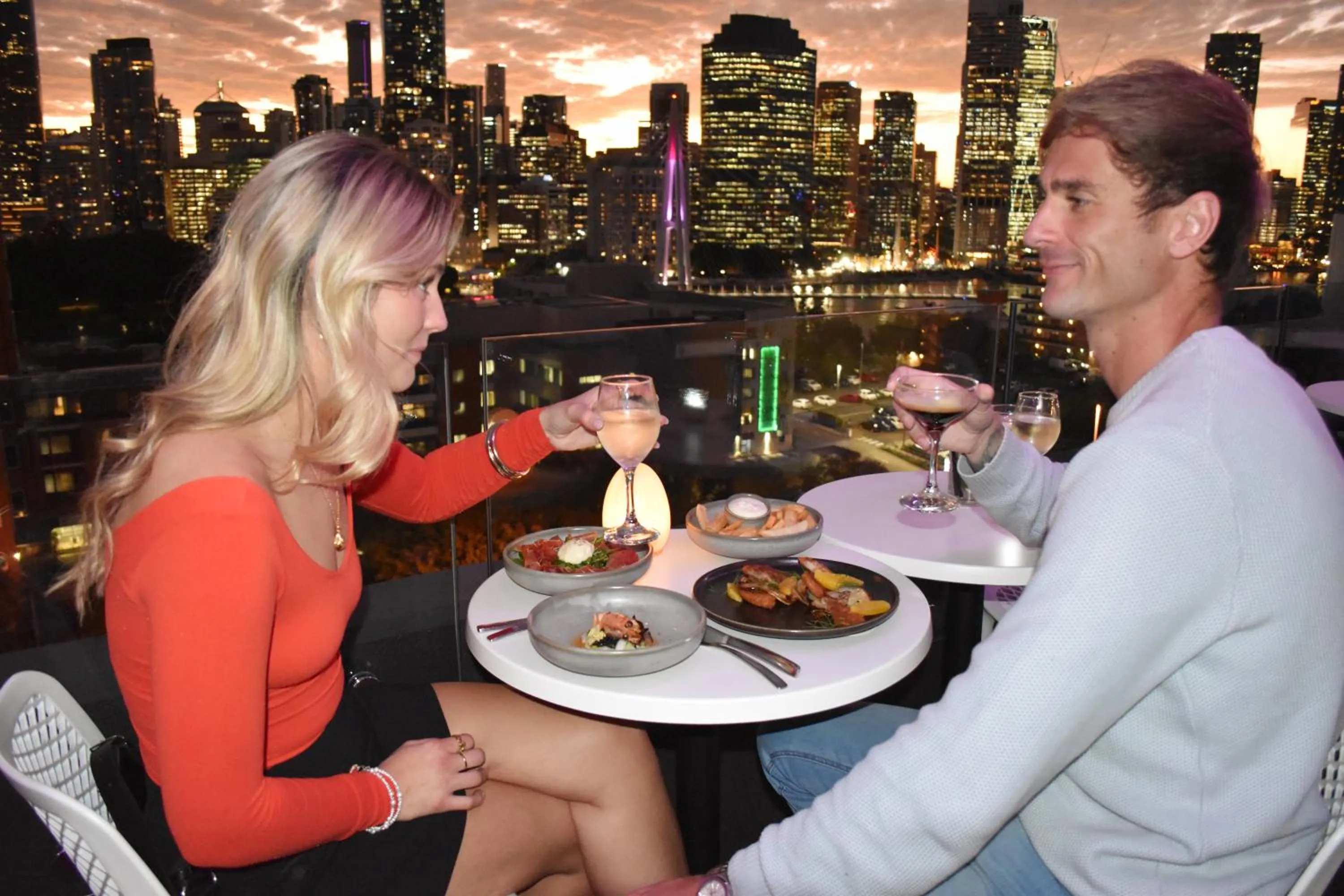 Restaurant/places to eat in The Point Brisbane Hotel