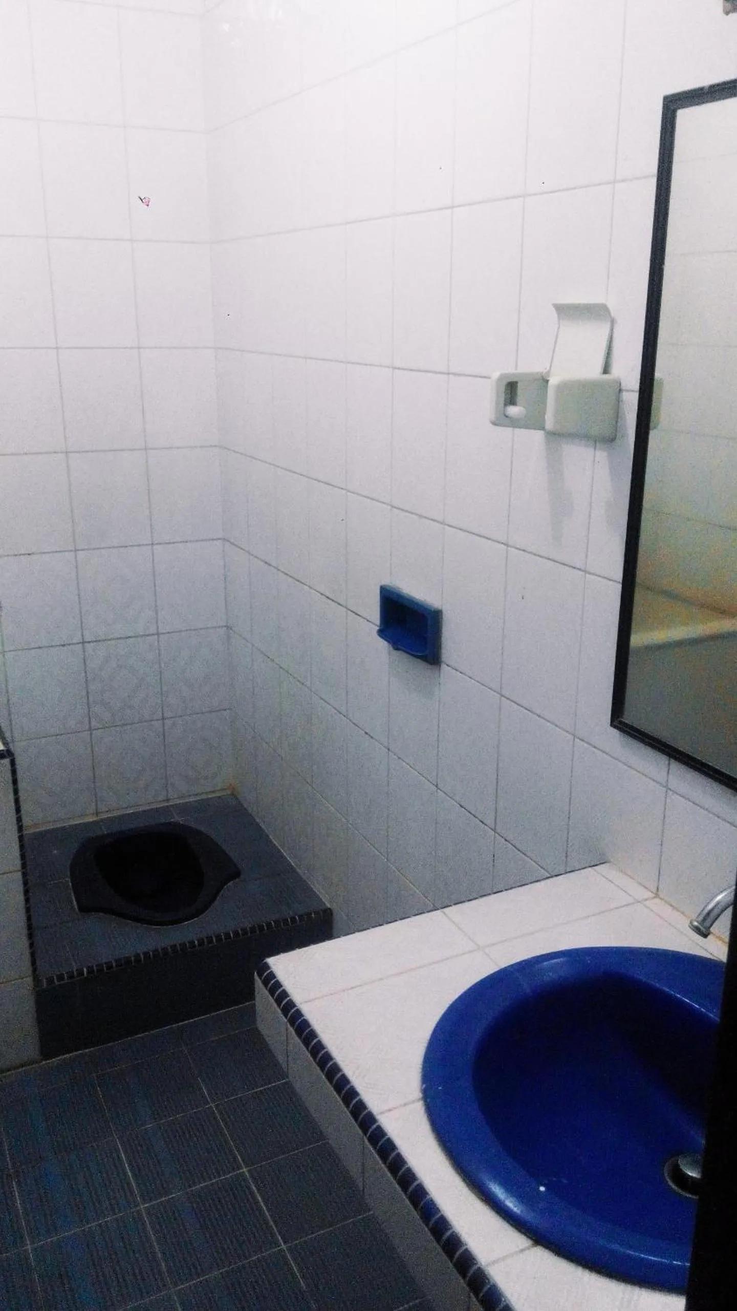 Toilet in Melissa Palace Hotel and Karaoke