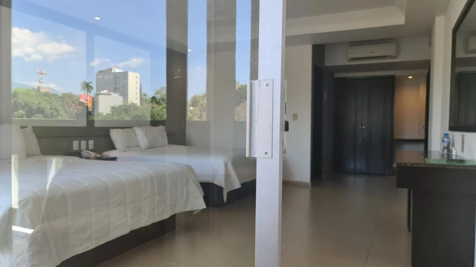 Bed in Hotel Borda Cuernavaca