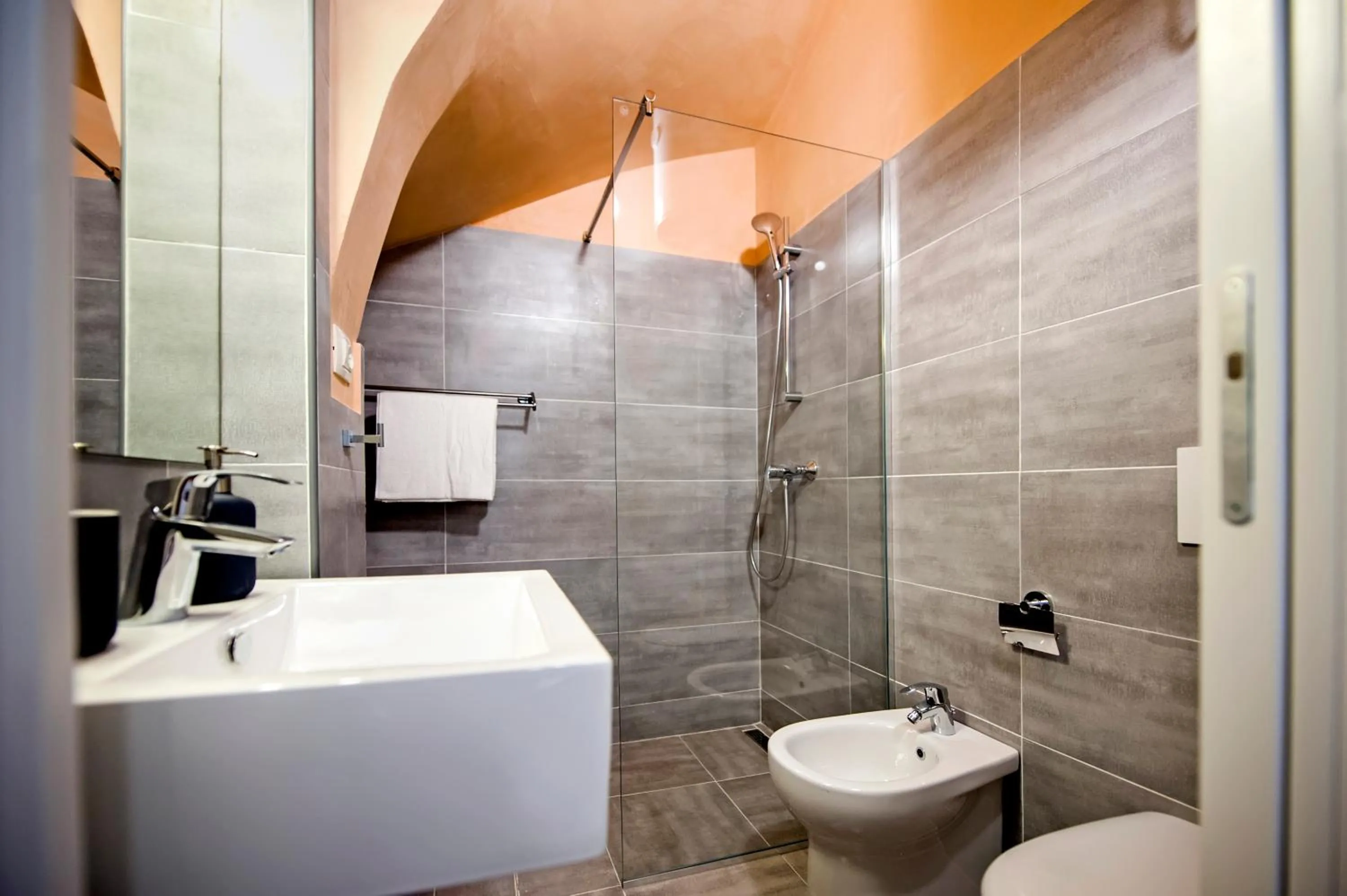 Shower in Apartment and Studio CA’ 3 VIE