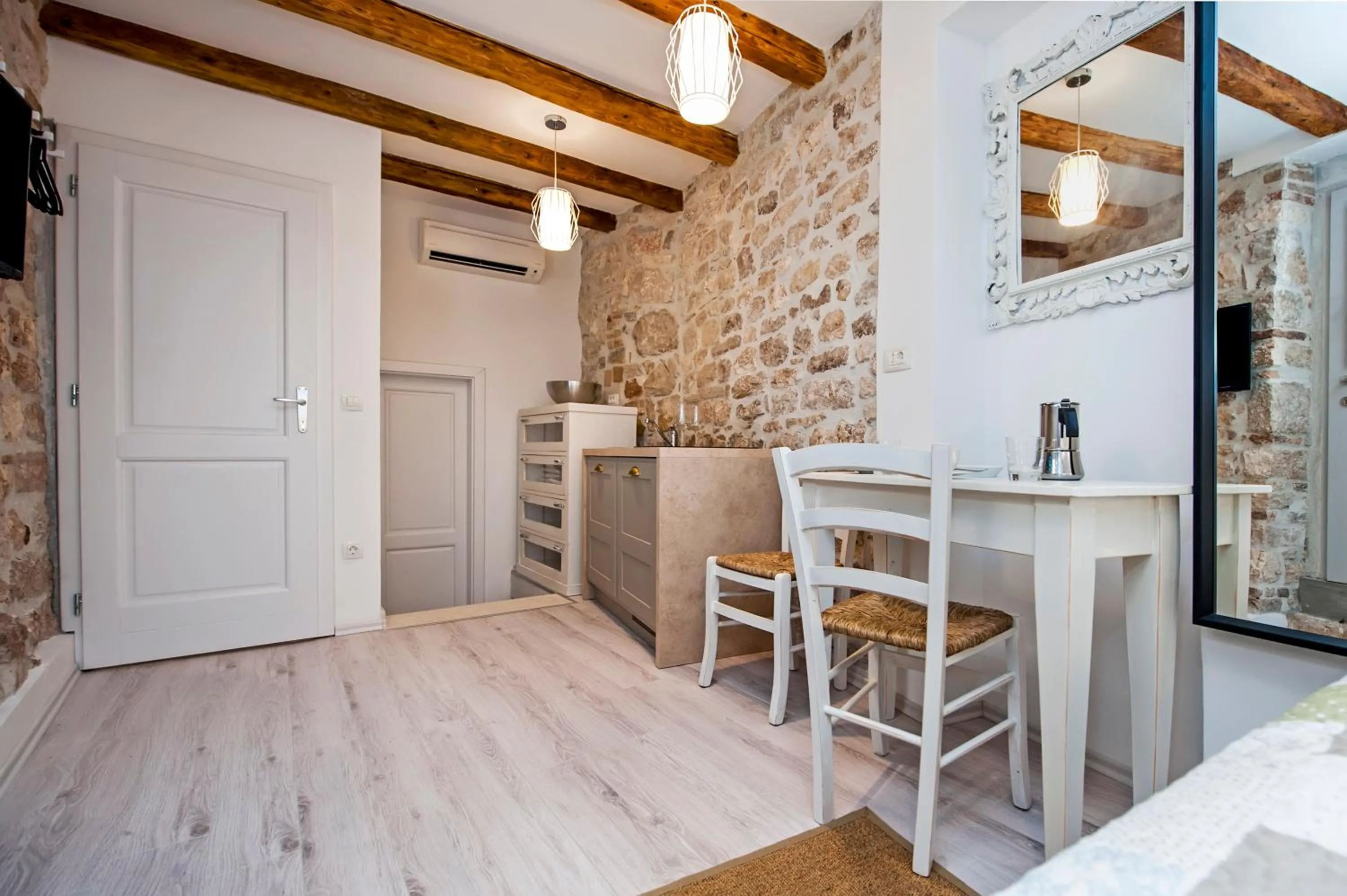 Kitchen or kitchenette in Apartment and Studio CA’ 3 VIE