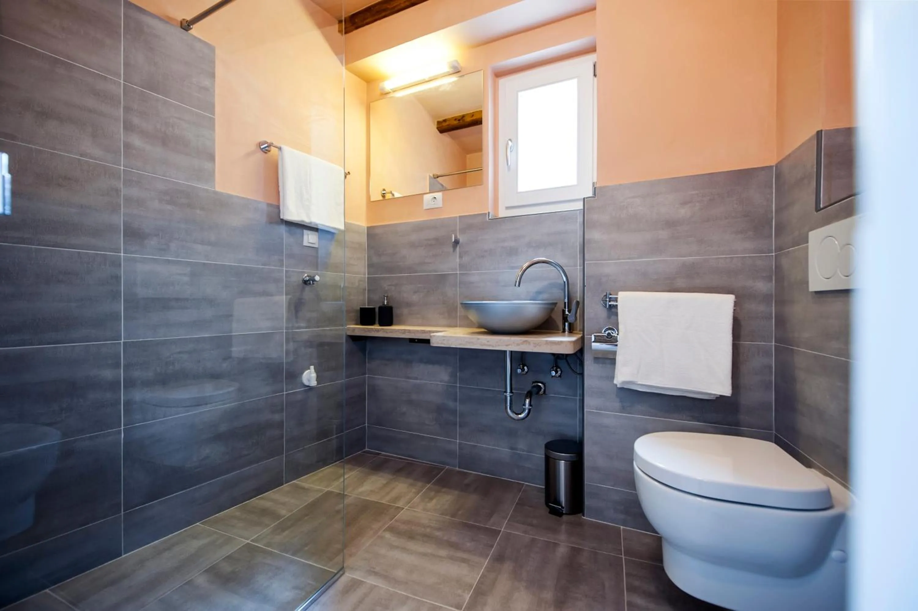 Shower in Apartment and Studio CA’ 3 VIE