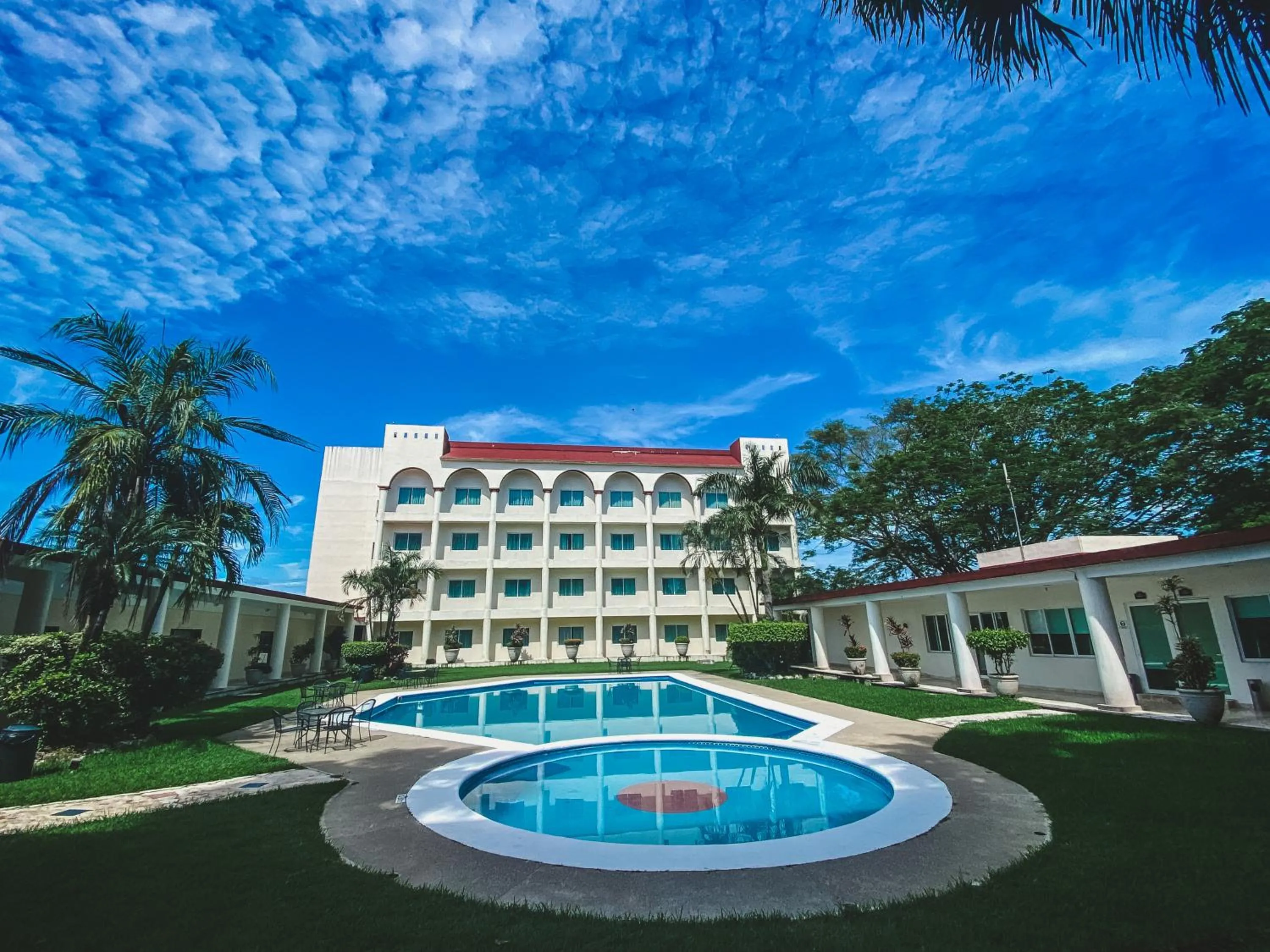 Swimming pool in Days Inn by Wyndham Tuxtepec
