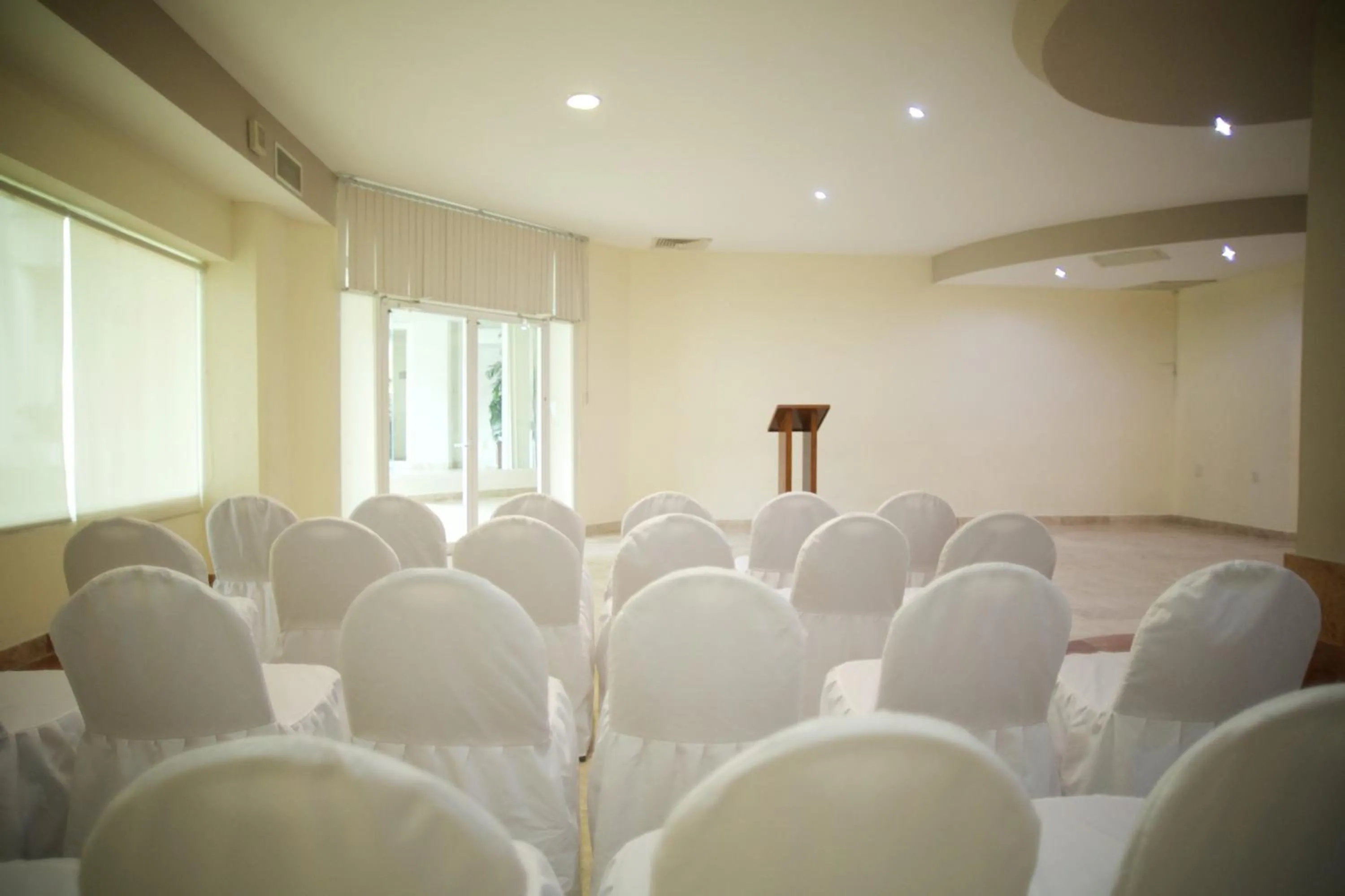 Meeting/conference room in Days Inn by Wyndham Tuxtepec