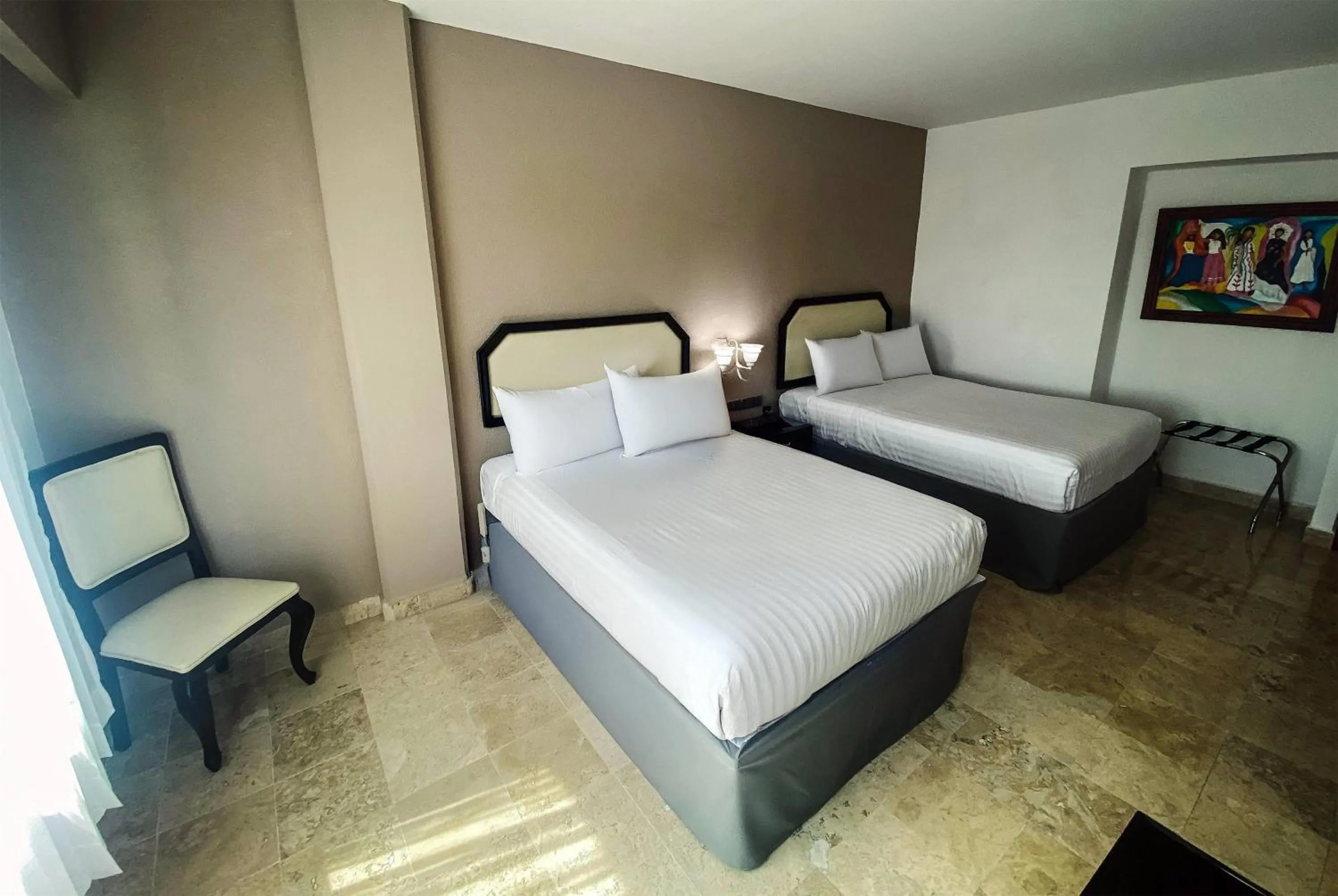 Photo of the whole room, Bed in Days Inn by Wyndham Tuxtepec