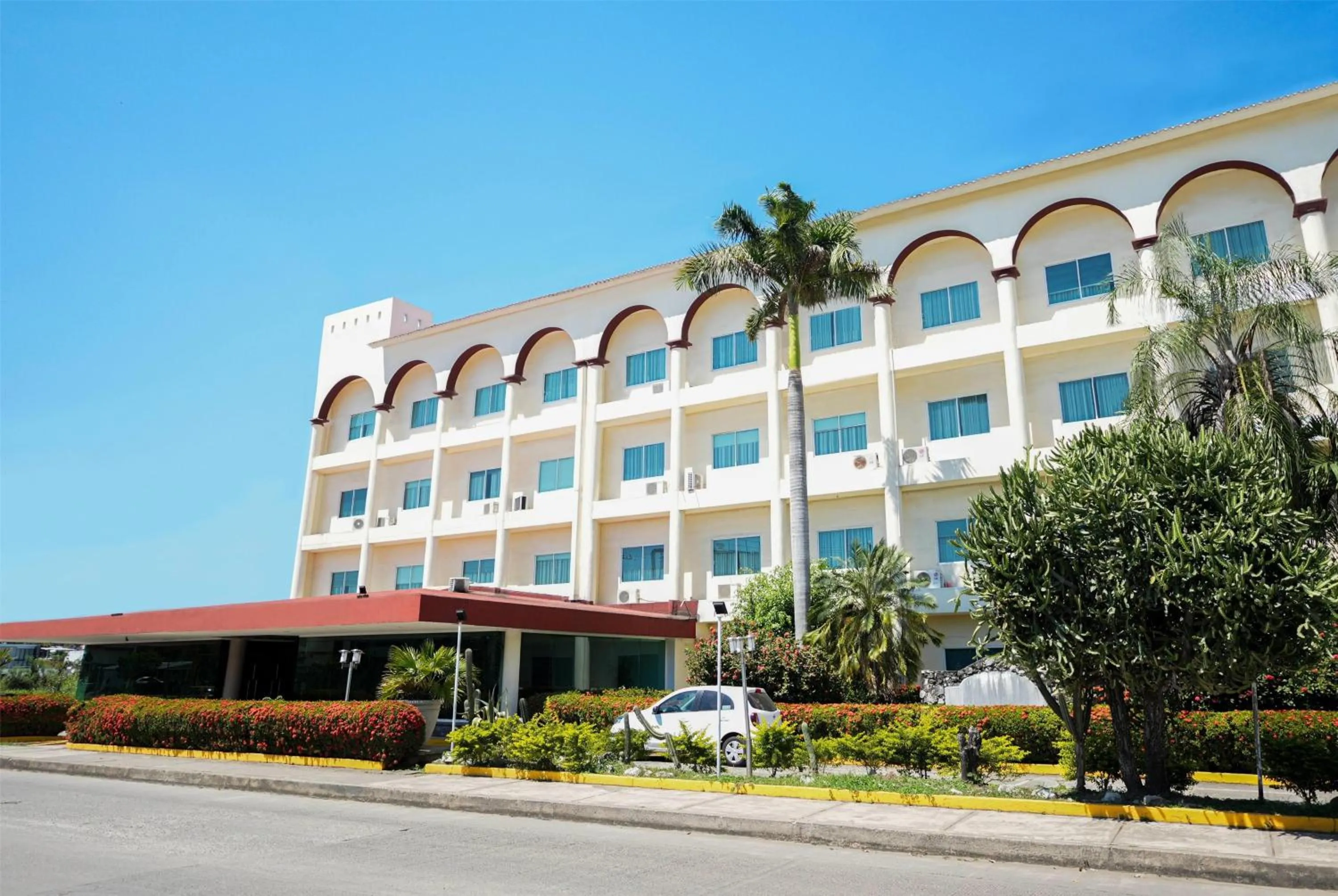 Property building in Days Inn by Wyndham Tuxtepec