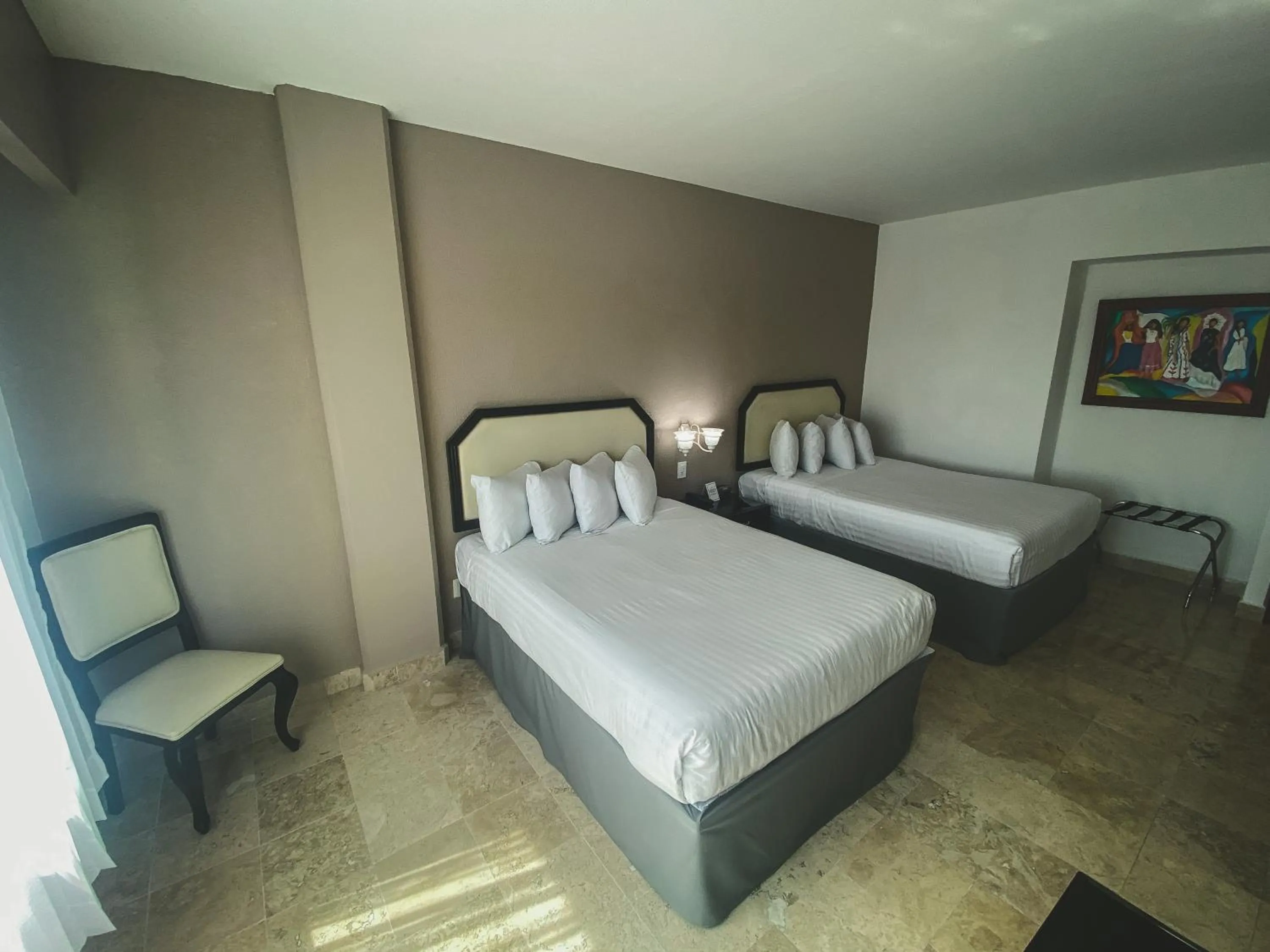 Photo of the whole room, Bed in Days Inn by Wyndham Tuxtepec