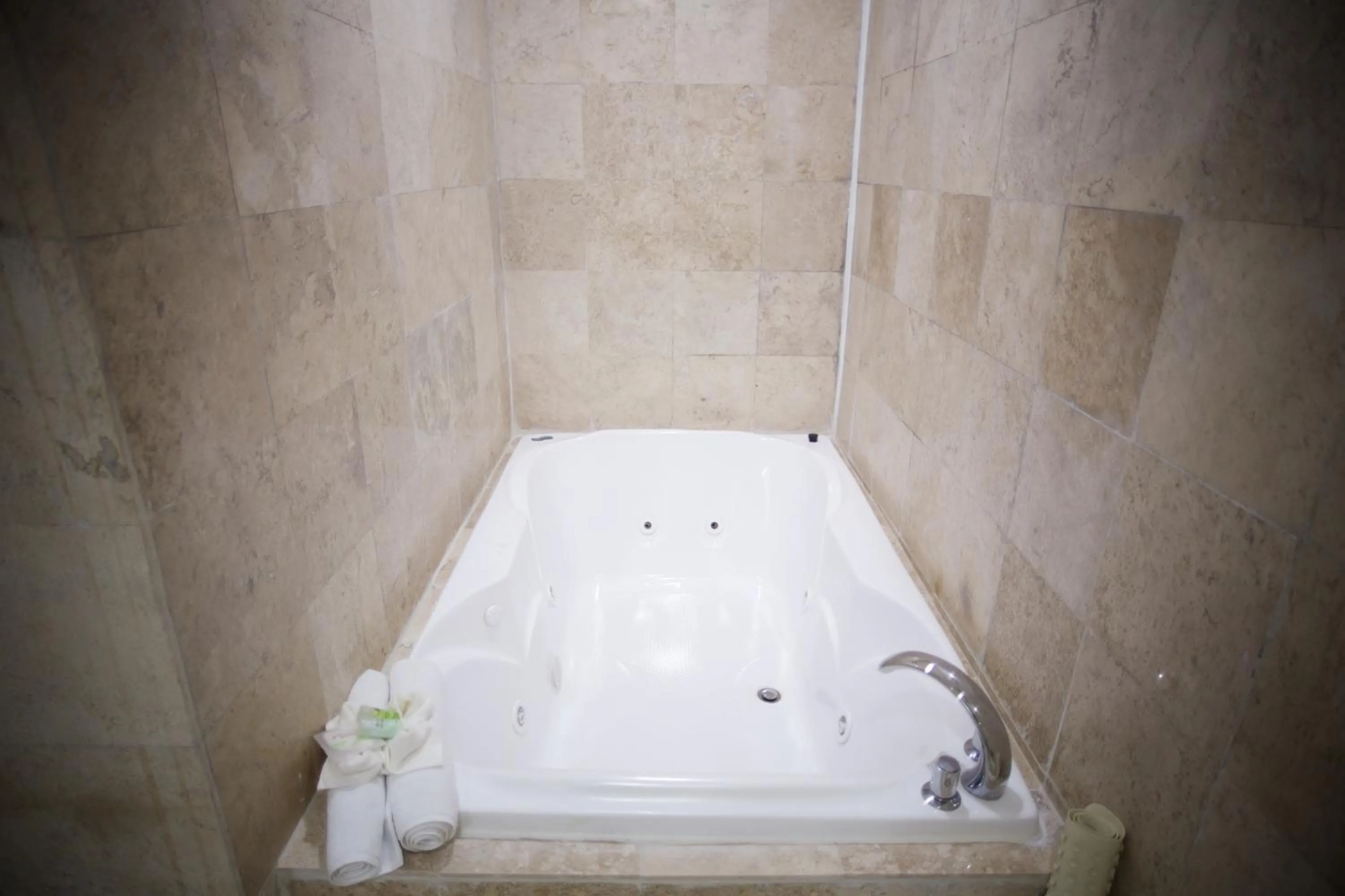 Bathroom in Days Inn by Wyndham Tuxtepec