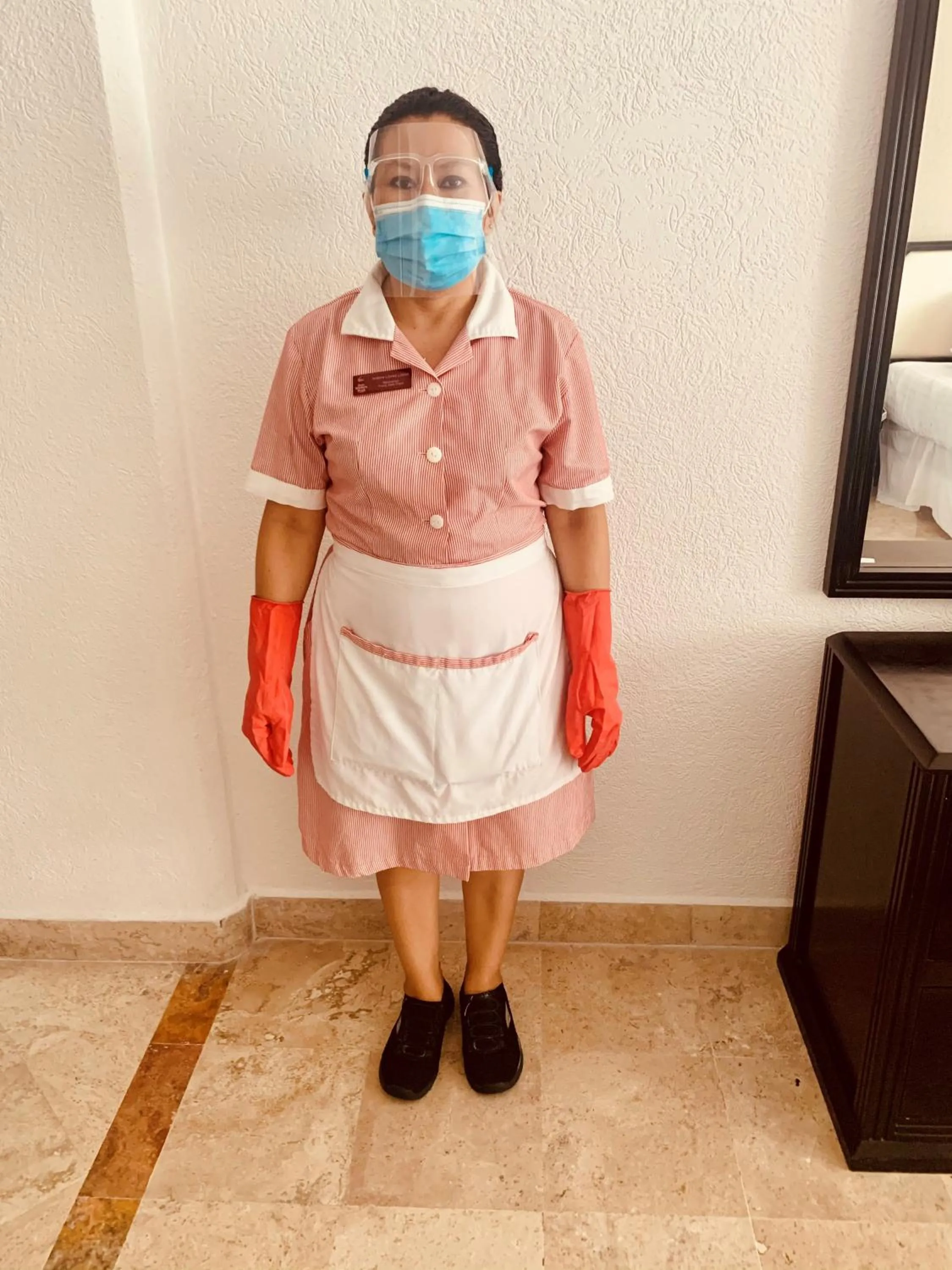 Staff in Days Inn by Wyndham Tuxtepec