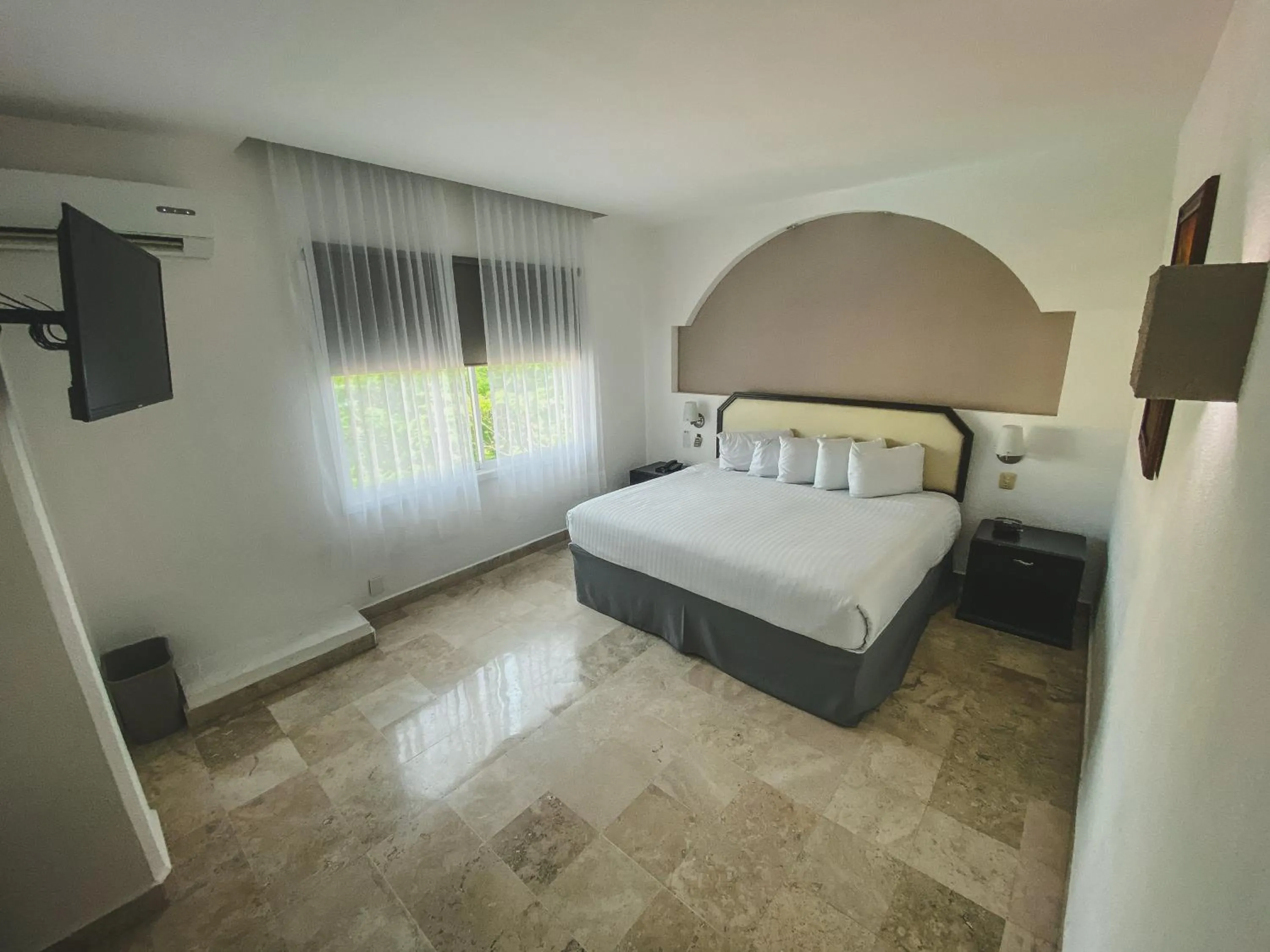 Bedroom, Bed in Days Inn by Wyndham Tuxtepec