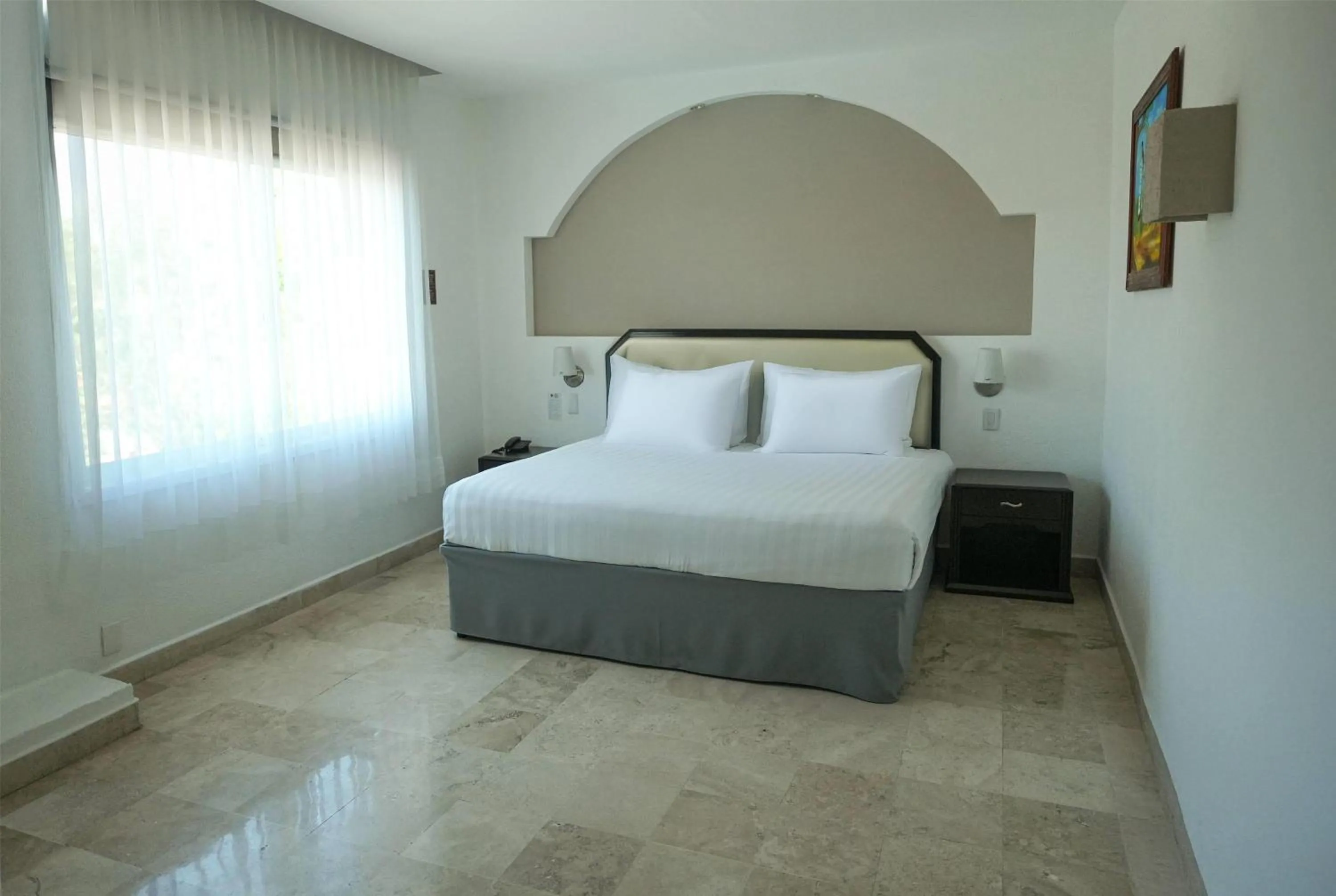 Photo of the whole room, Bed in Days Inn by Wyndham Tuxtepec
