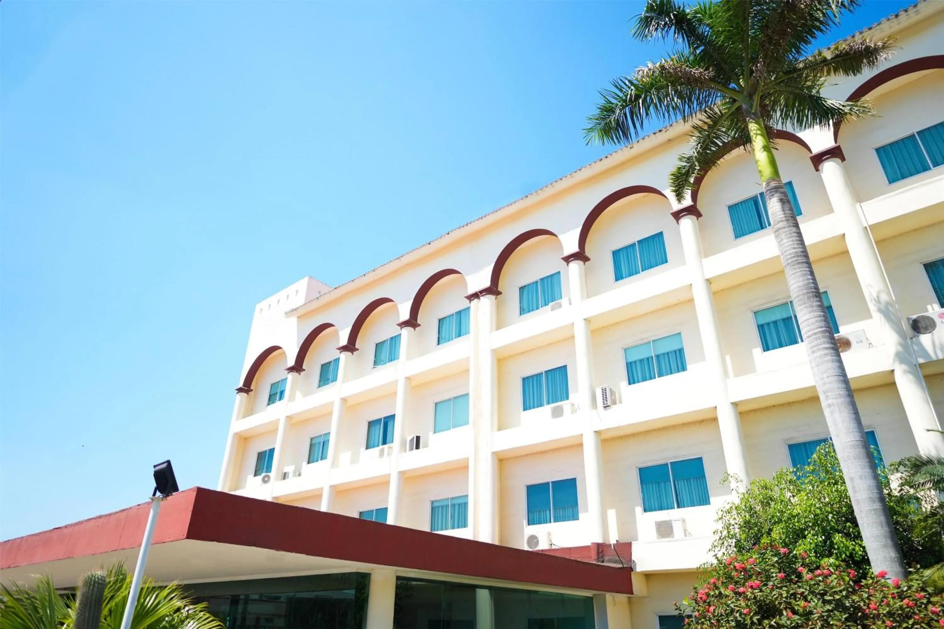 Property building in Days Inn by Wyndham Tuxtepec