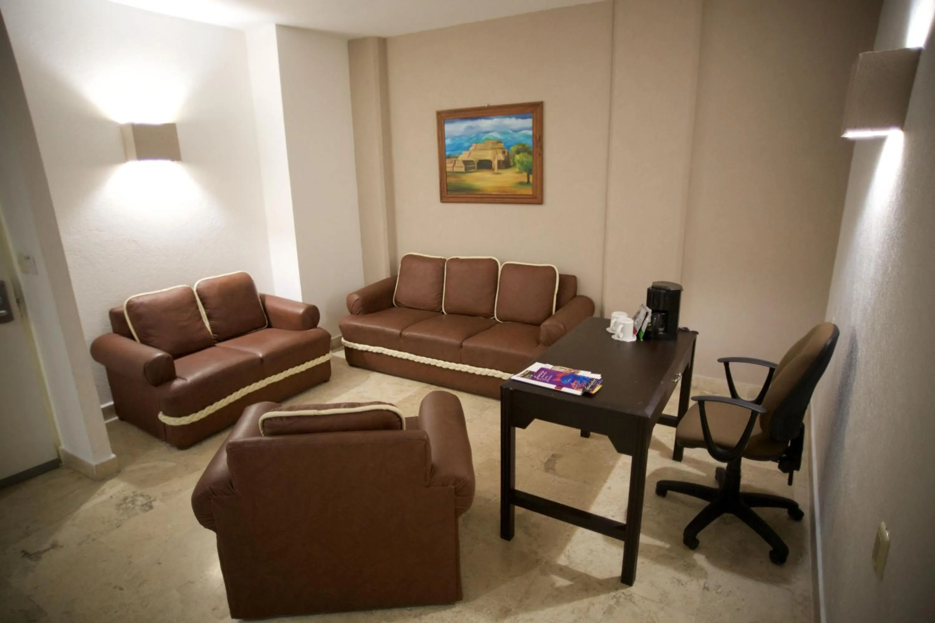 Living room in Days Inn by Wyndham Tuxtepec