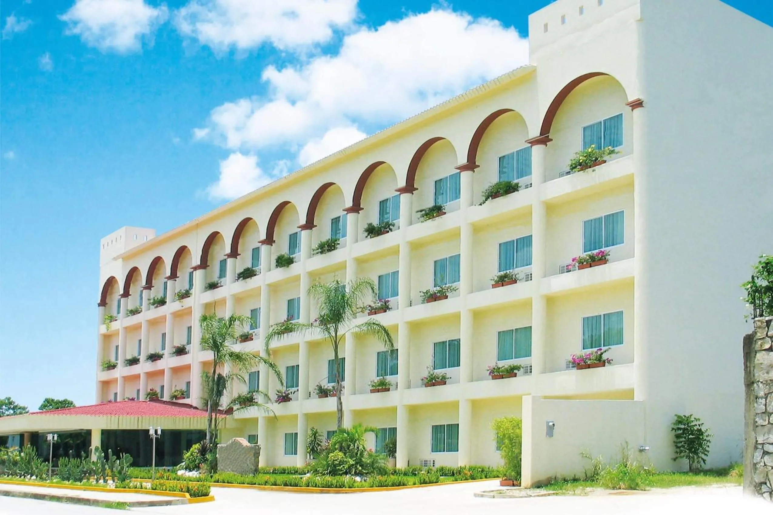 Property building in Days Inn by Wyndham Tuxtepec