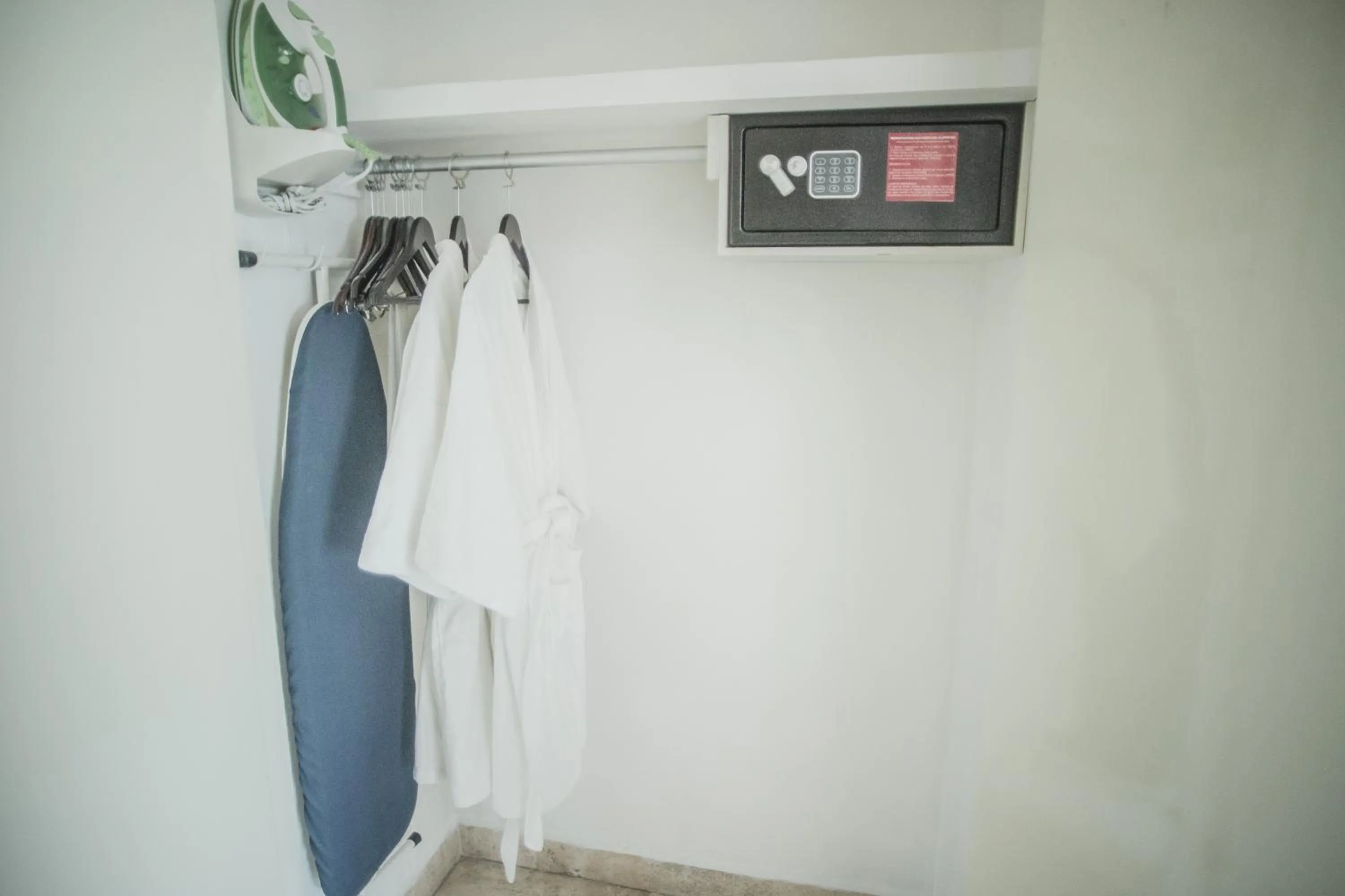 wardrobe in Days Inn by Wyndham Tuxtepec