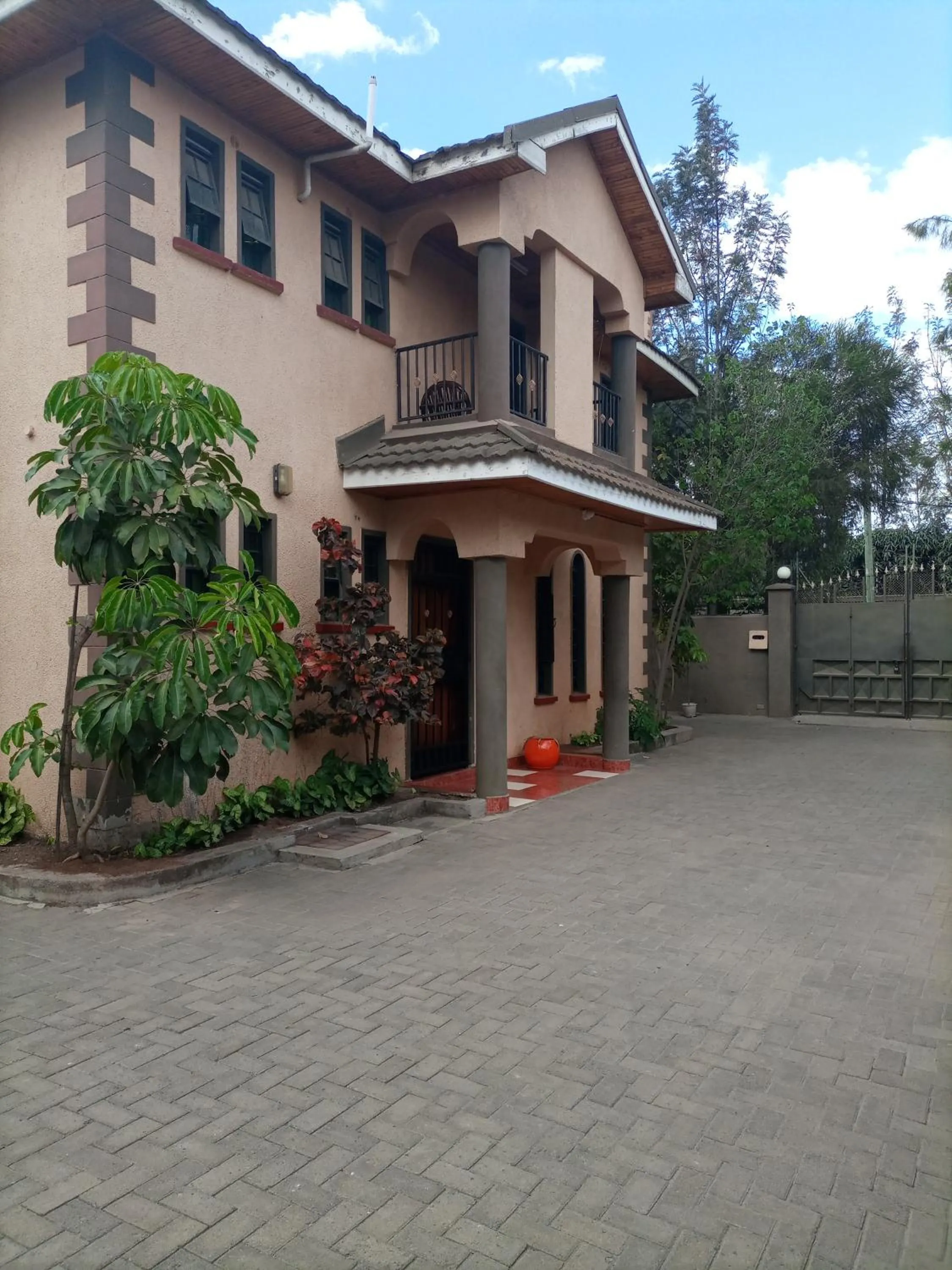 Property building in Palm Nest - Near JKIA