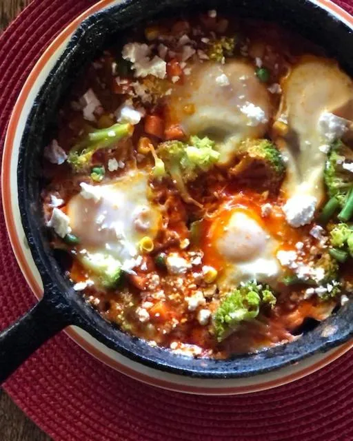 Breakfast in Alert Bay Lodge