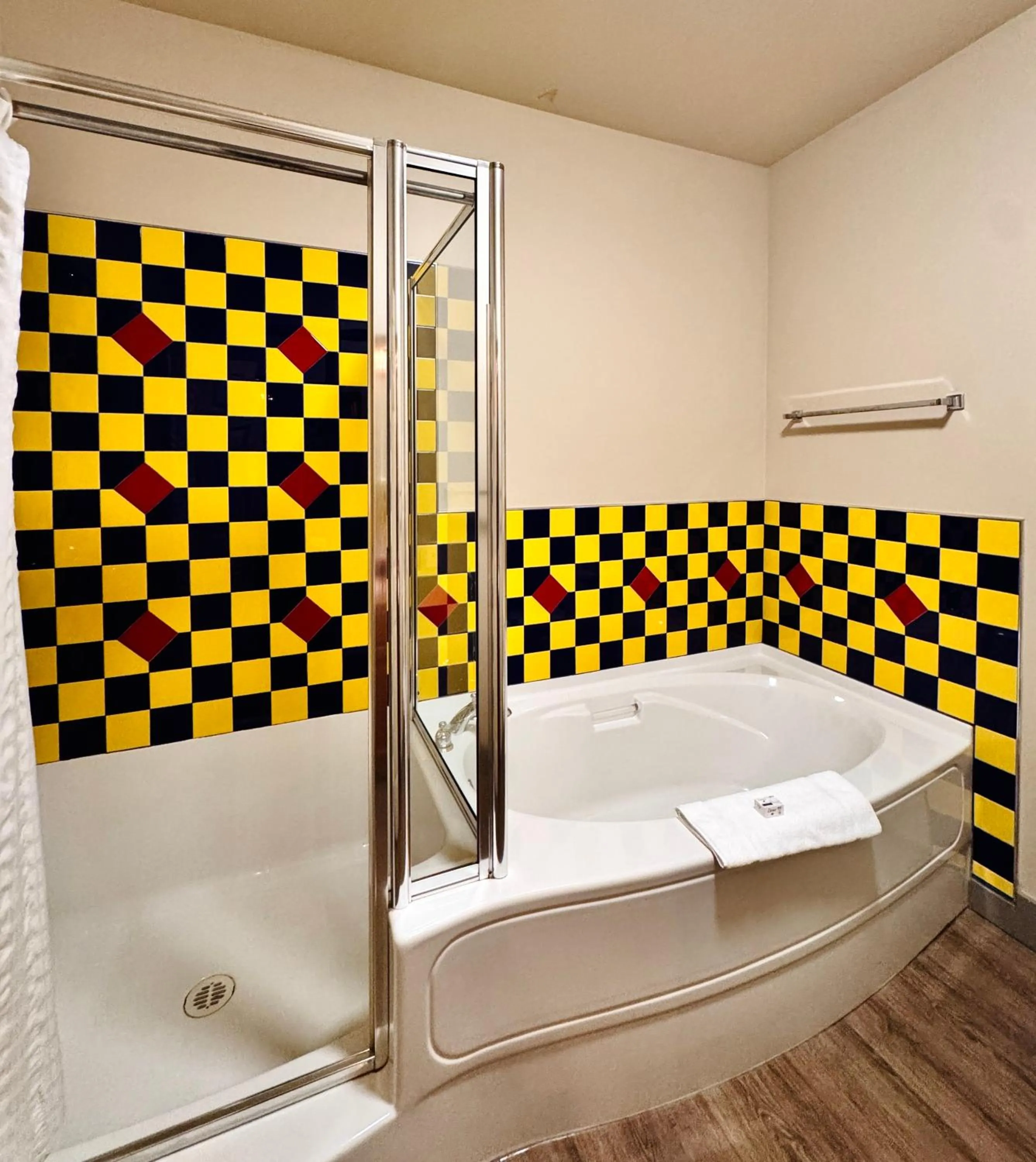 Shower in Super 8 by Wyndham Castlegar BC