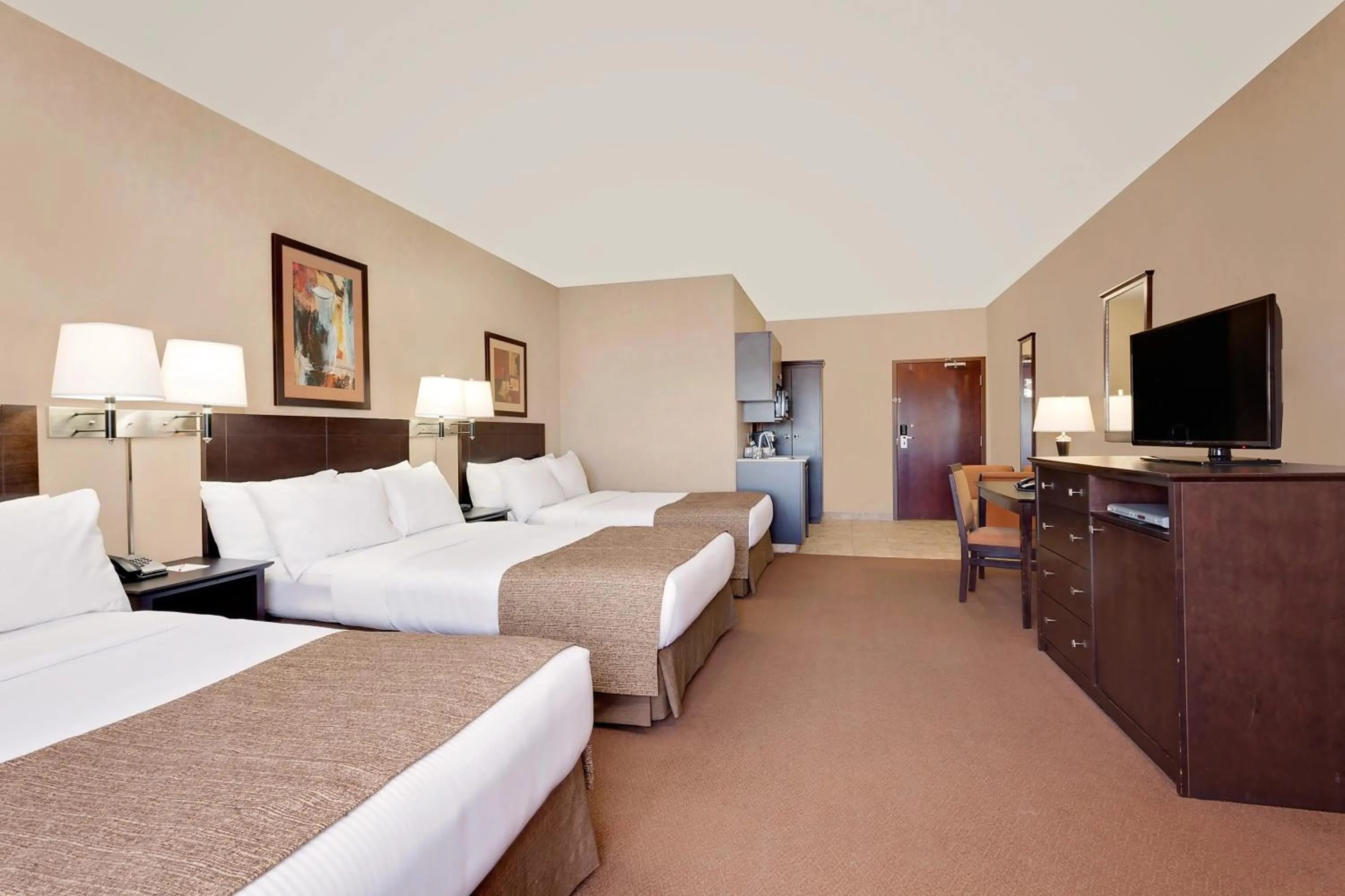 Bed in Ramada by Wyndham Stettler