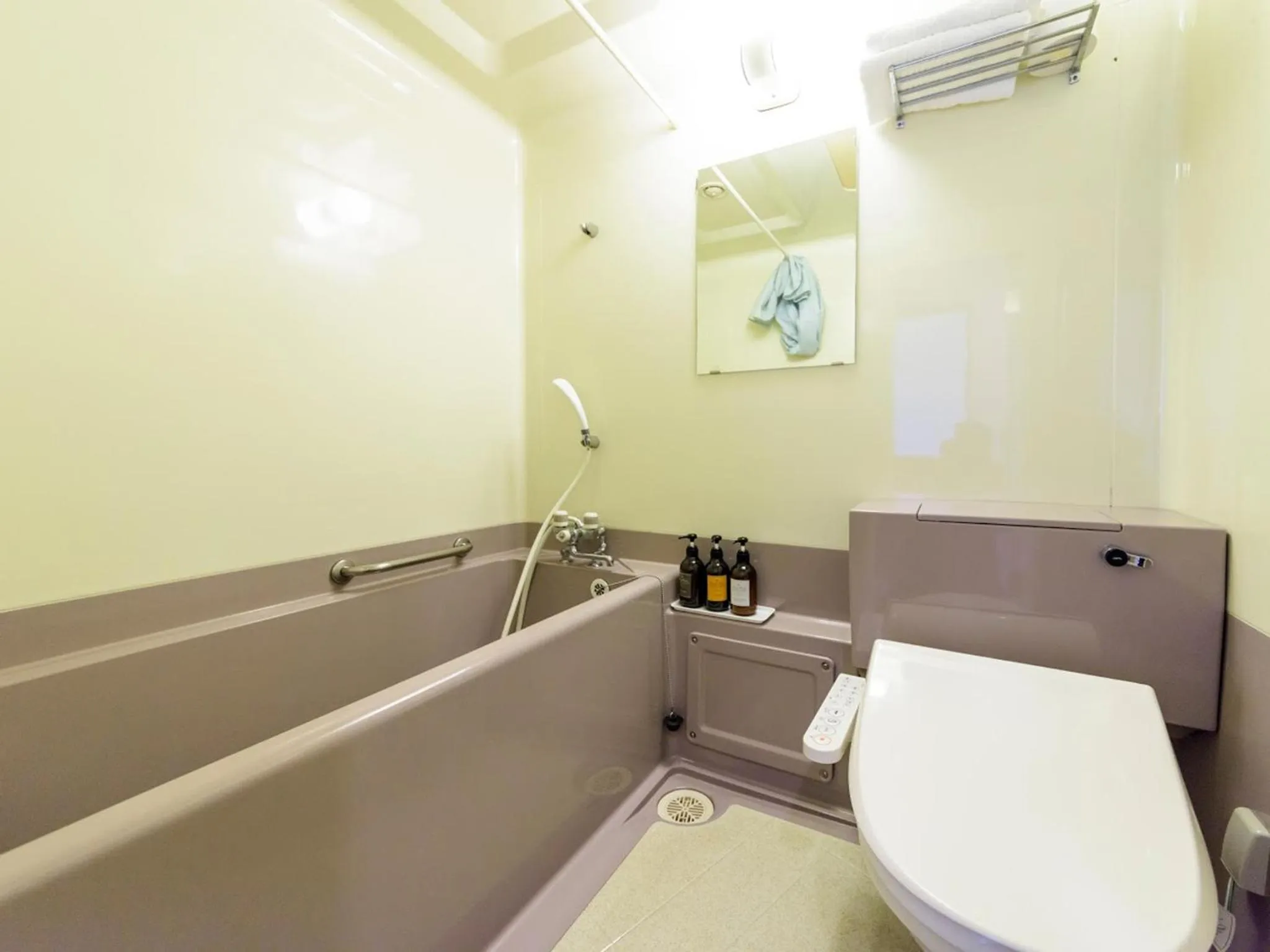 Photo of the whole room in Kanehide Onna Marine View Palace