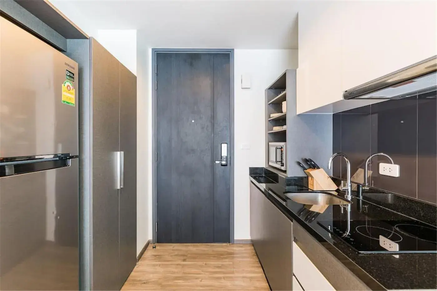 Two-Bedroom Apartment in The Deck Patong by VIP Two-Bedroom Apartment in The Deck Patong by VIP