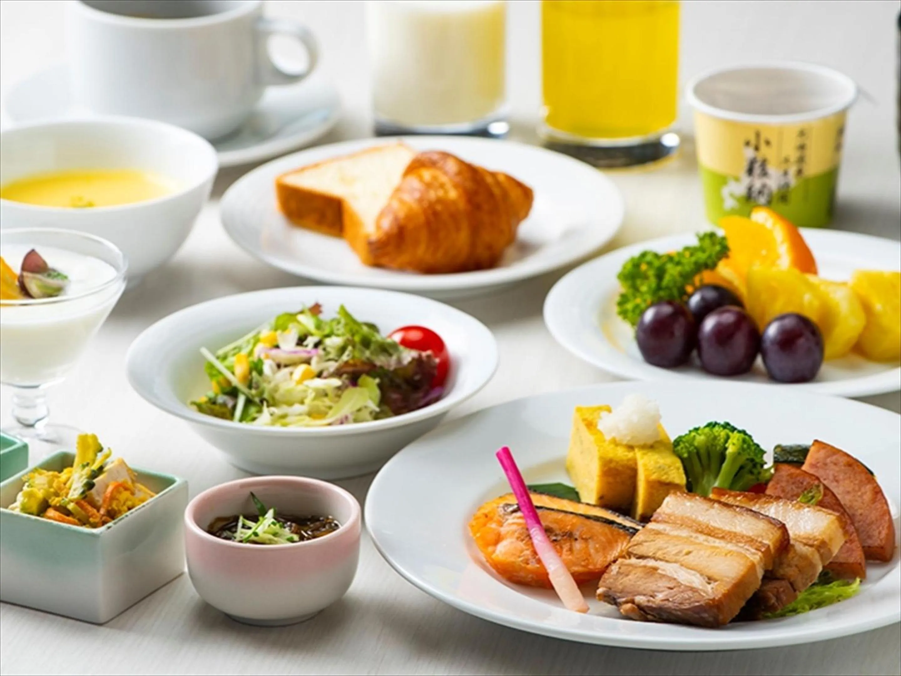 Breakfast in Kanehide Kise Beach Palace