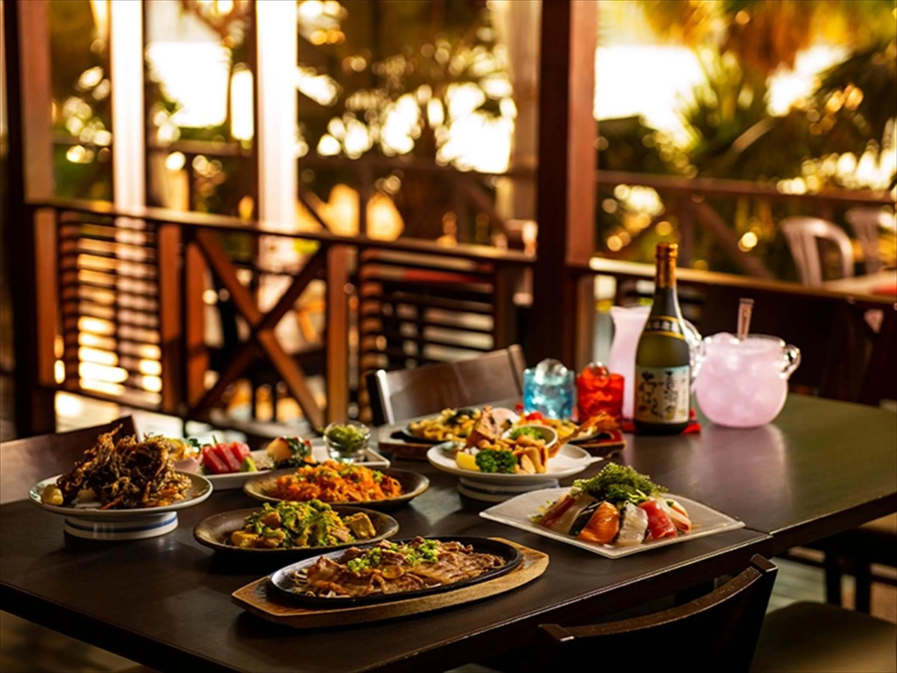 Restaurant/places to eat in Kanehide Kise Beach Palace