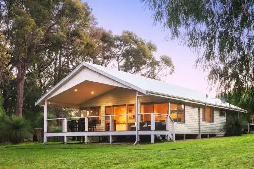Acacia Chalets Margaret River Acacia Chalets Margaret River