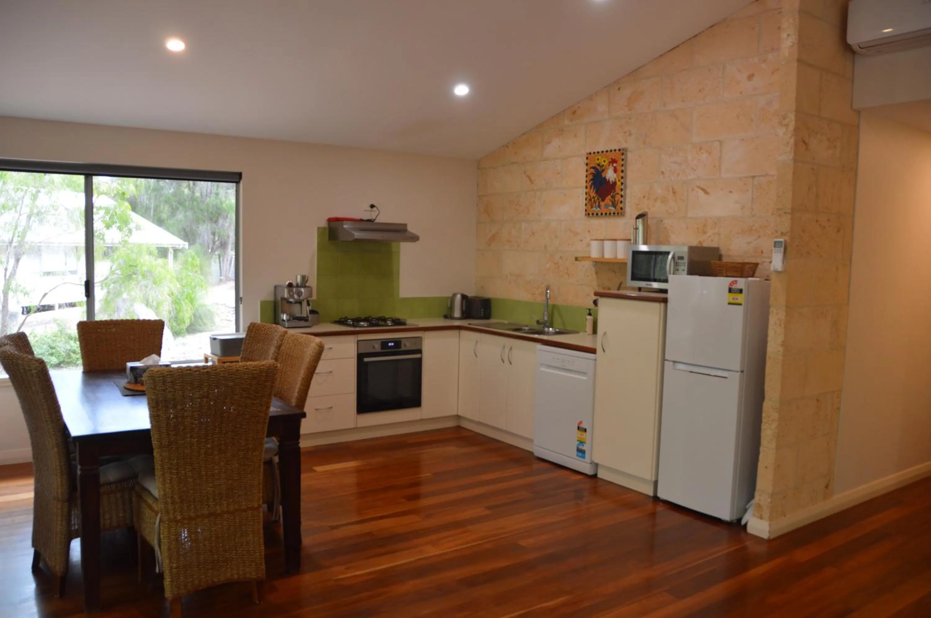 Kitchen or kitchenette in Acacia Chalets Margaret River