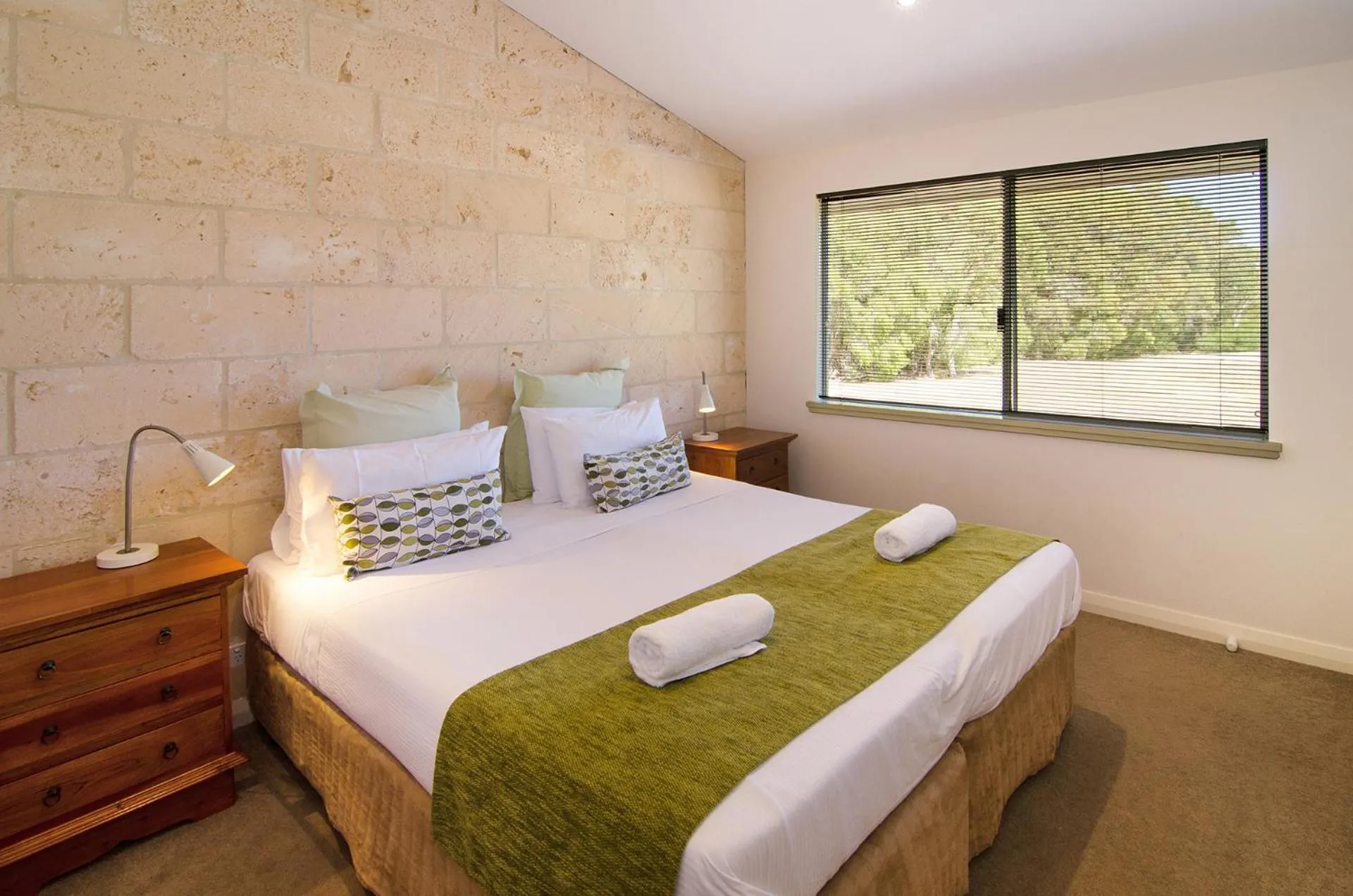 Bedroom, Bed in Acacia Chalets Margaret River