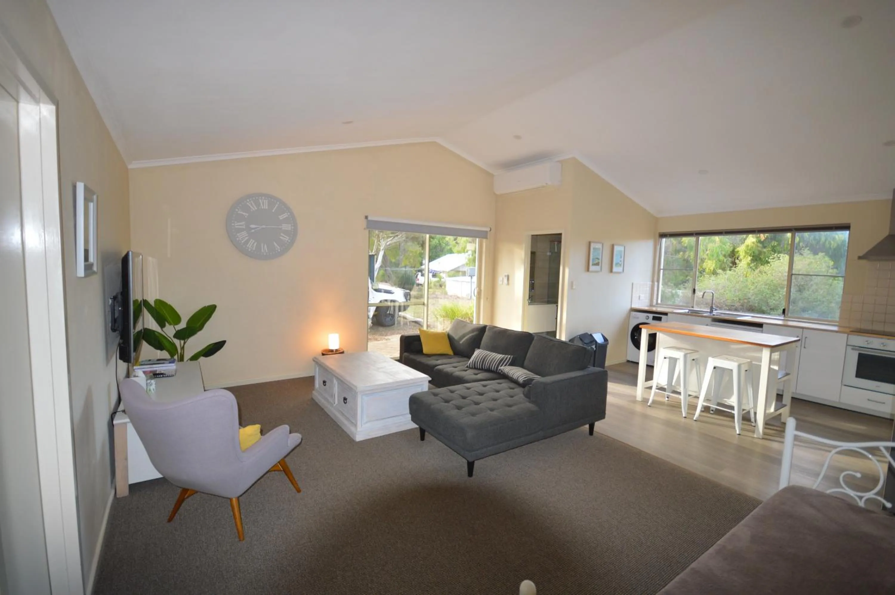 Living room in Acacia Chalets Margaret River