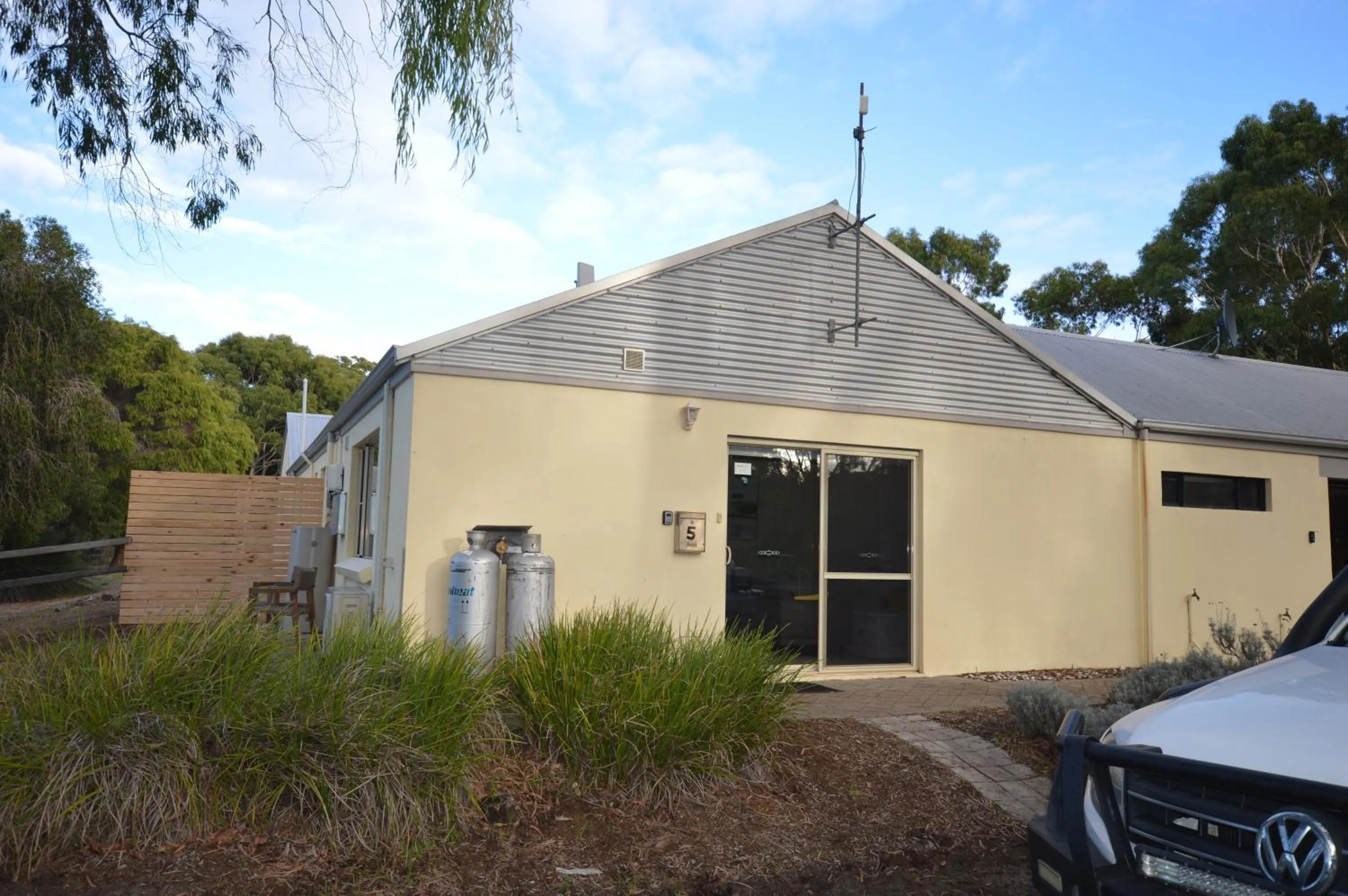 Property building in Acacia Chalets Margaret River