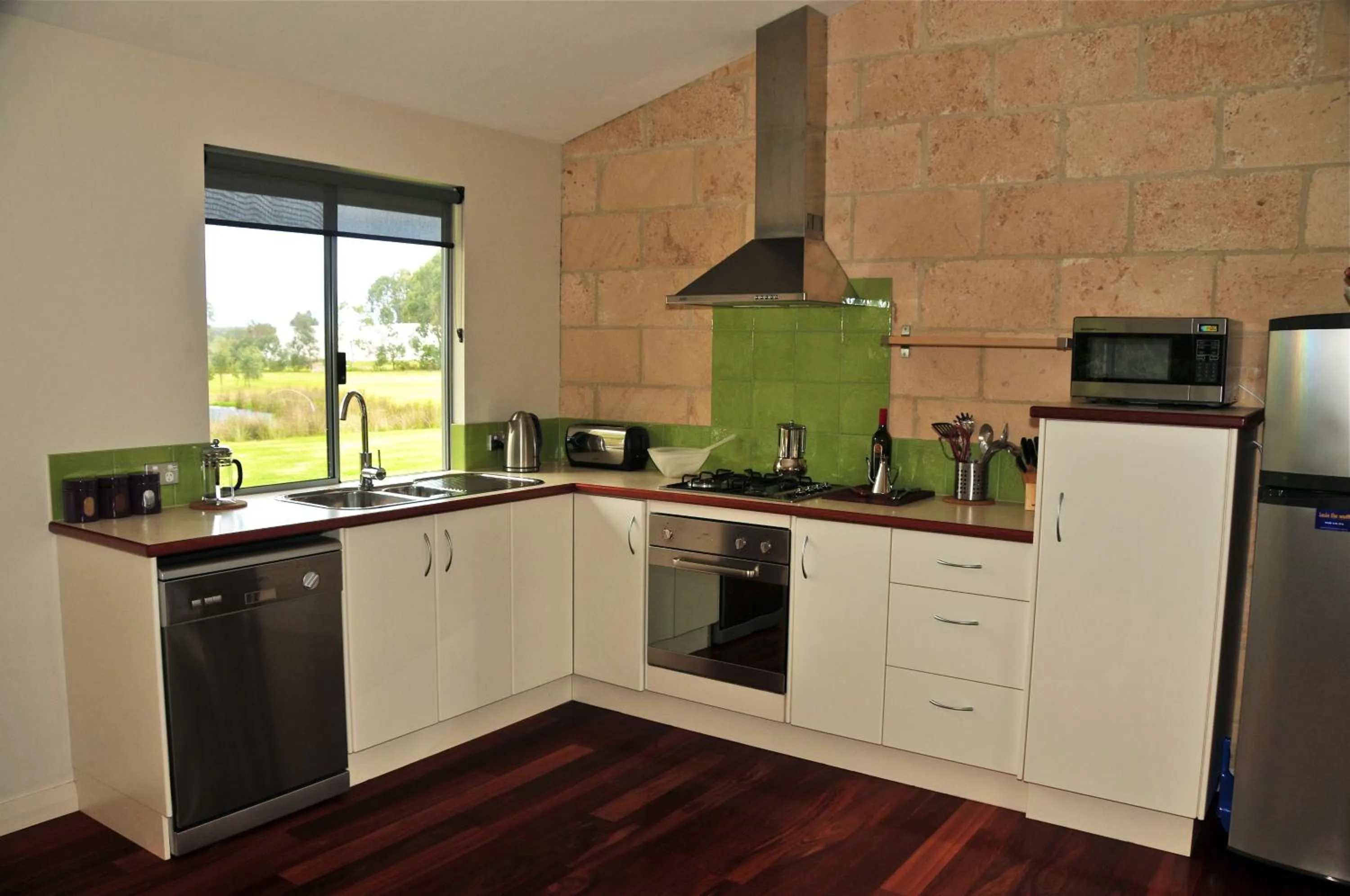Kitchen or kitchenette in Acacia Chalets Margaret River