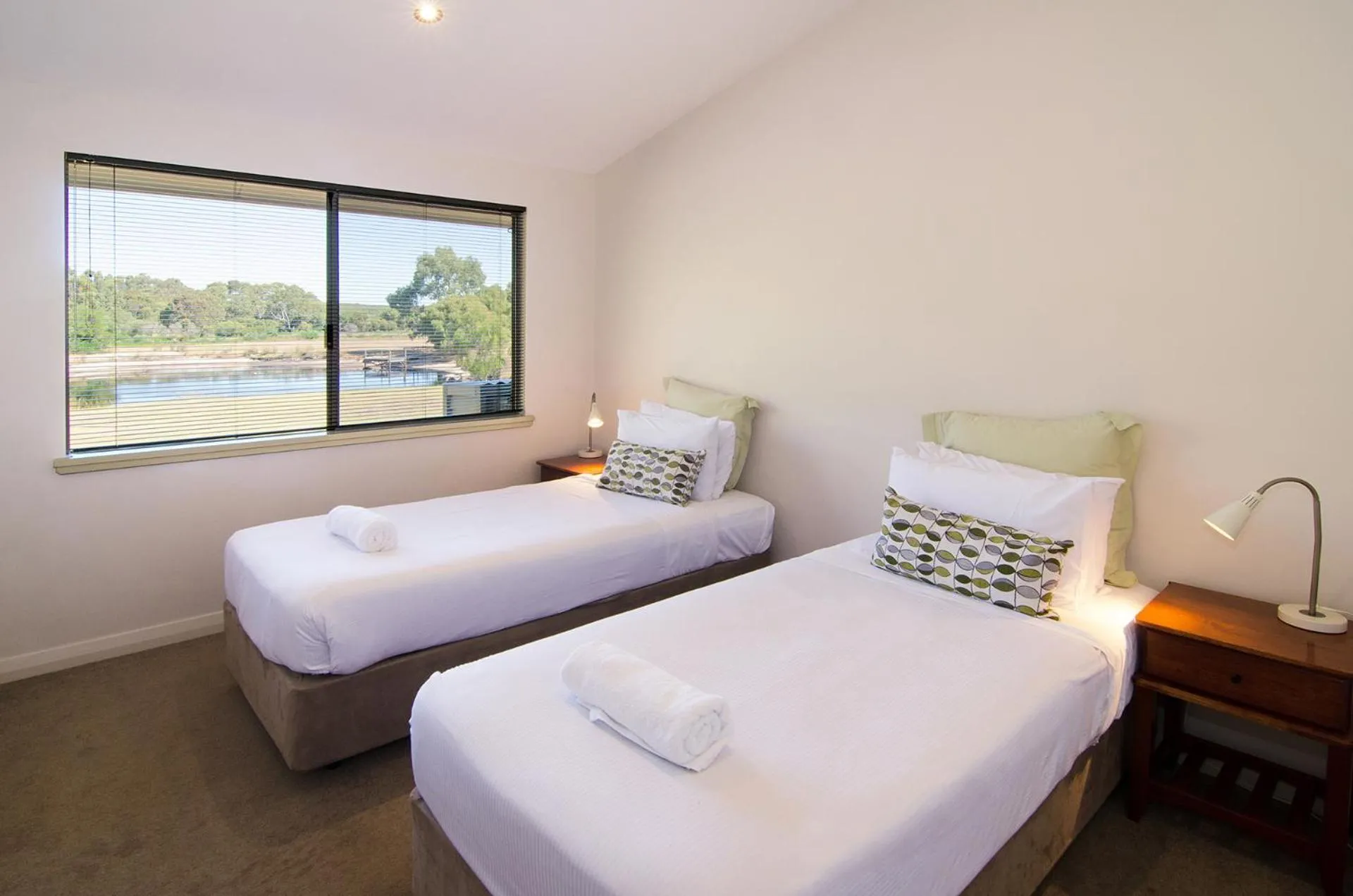 Bedroom, Bed in Acacia Chalets Margaret River