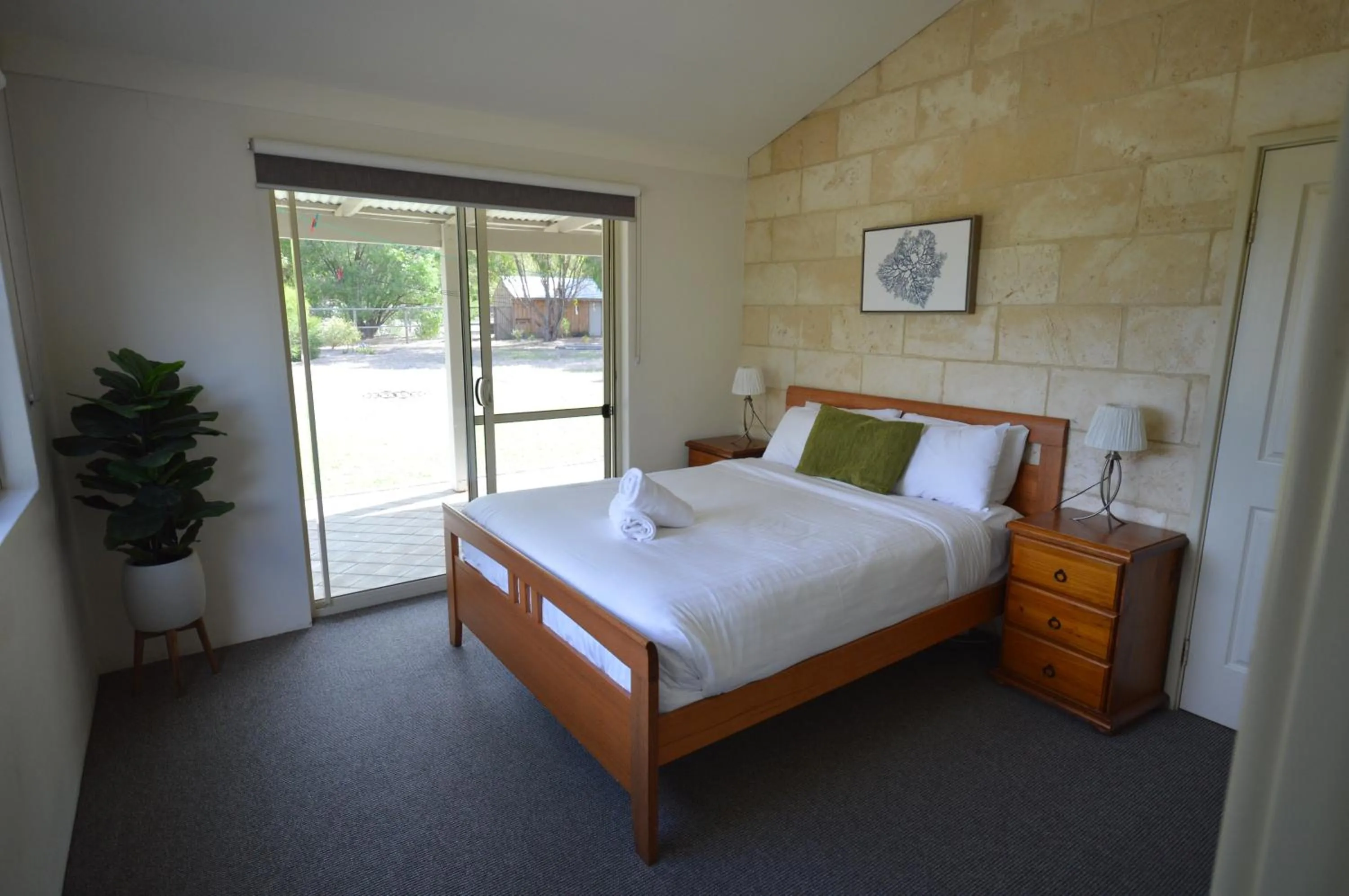Bedroom, Bed in Acacia Chalets Margaret River