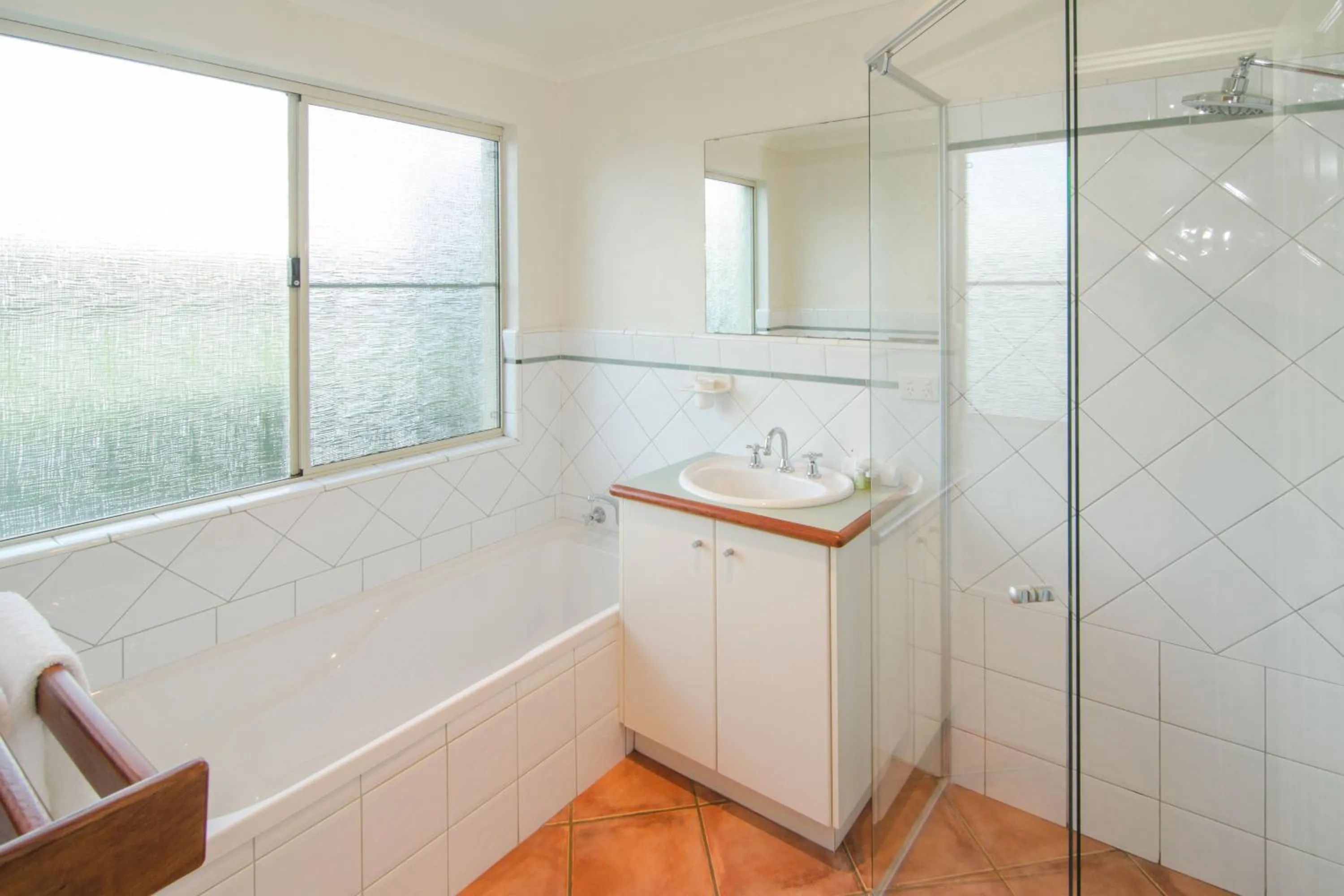 Shower in Acacia Chalets Margaret River