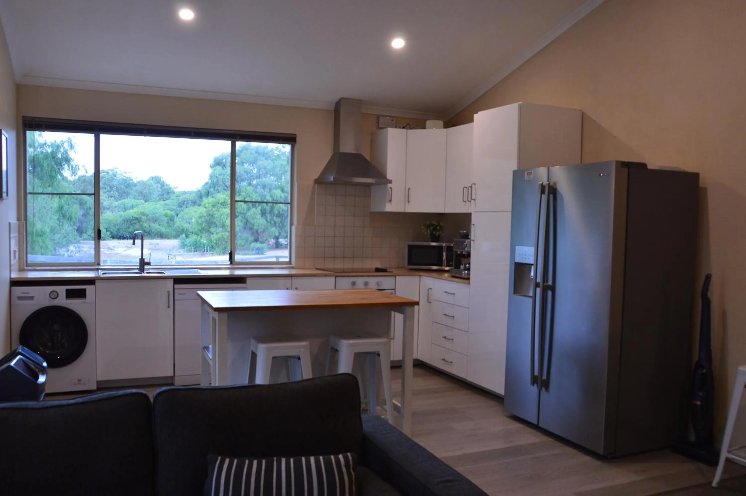Kitchen or kitchenette in Acacia Chalets Margaret River