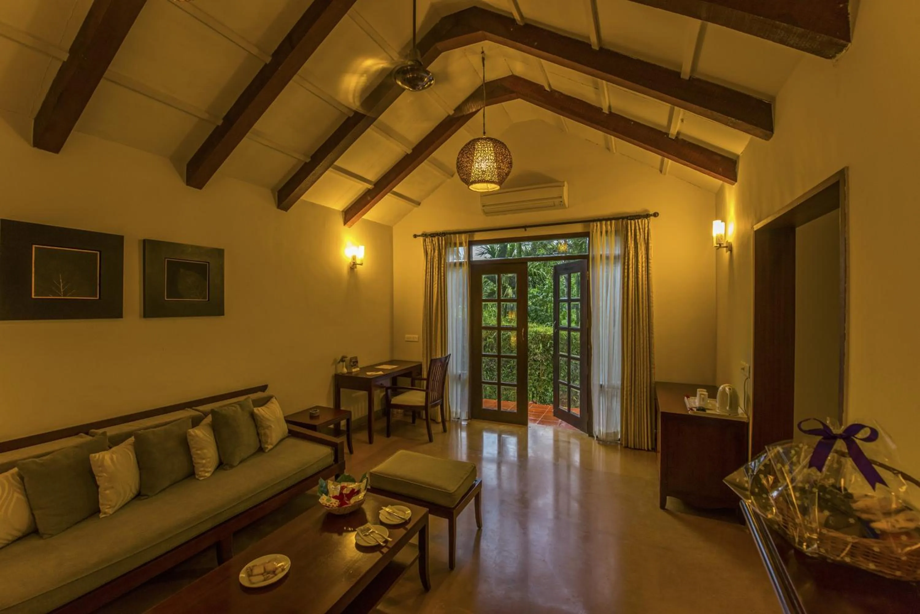 Living room in The Windflower Resort & Spa, Coorg