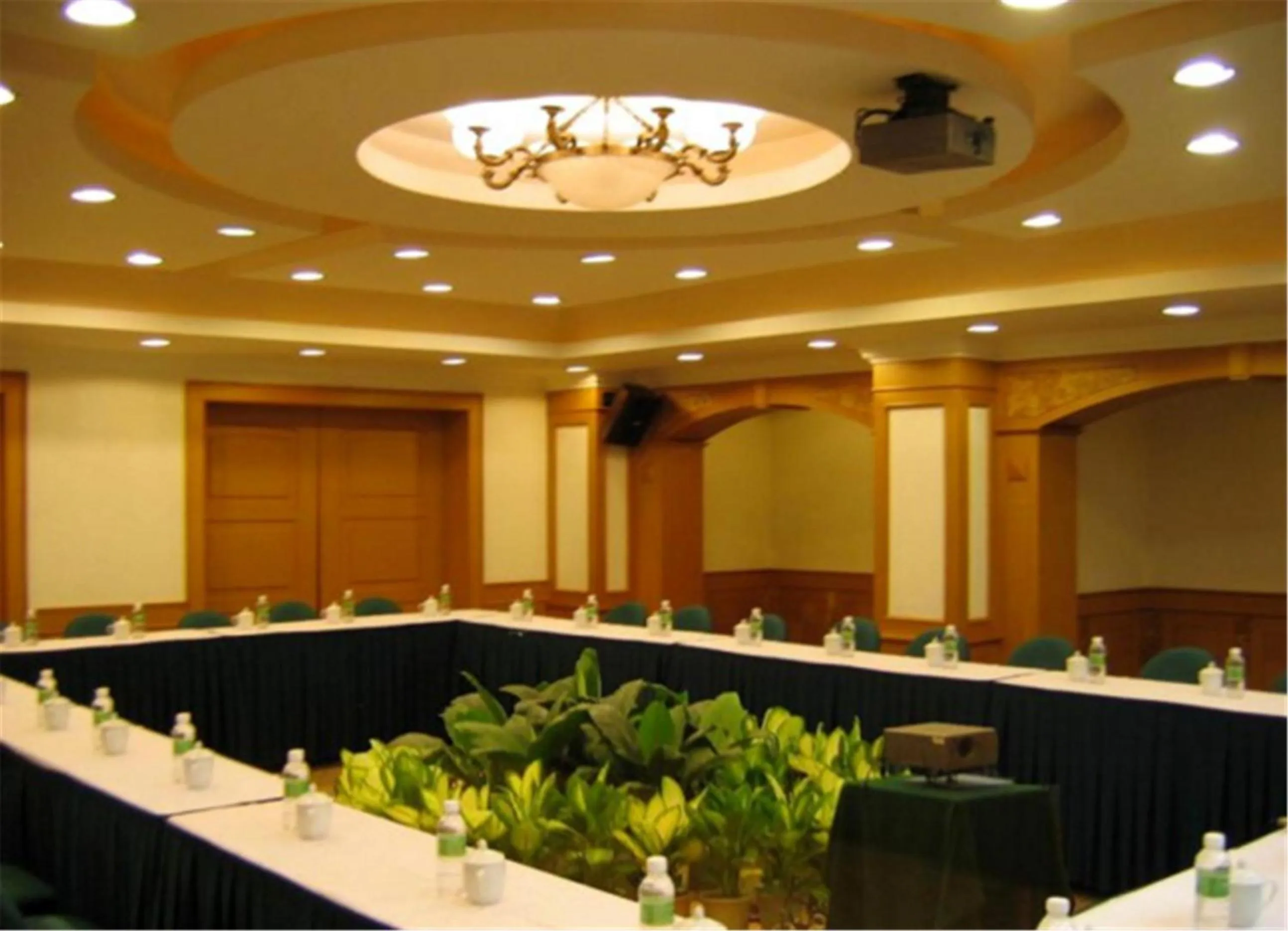 Meeting/conference room in Yingyuan Hotel