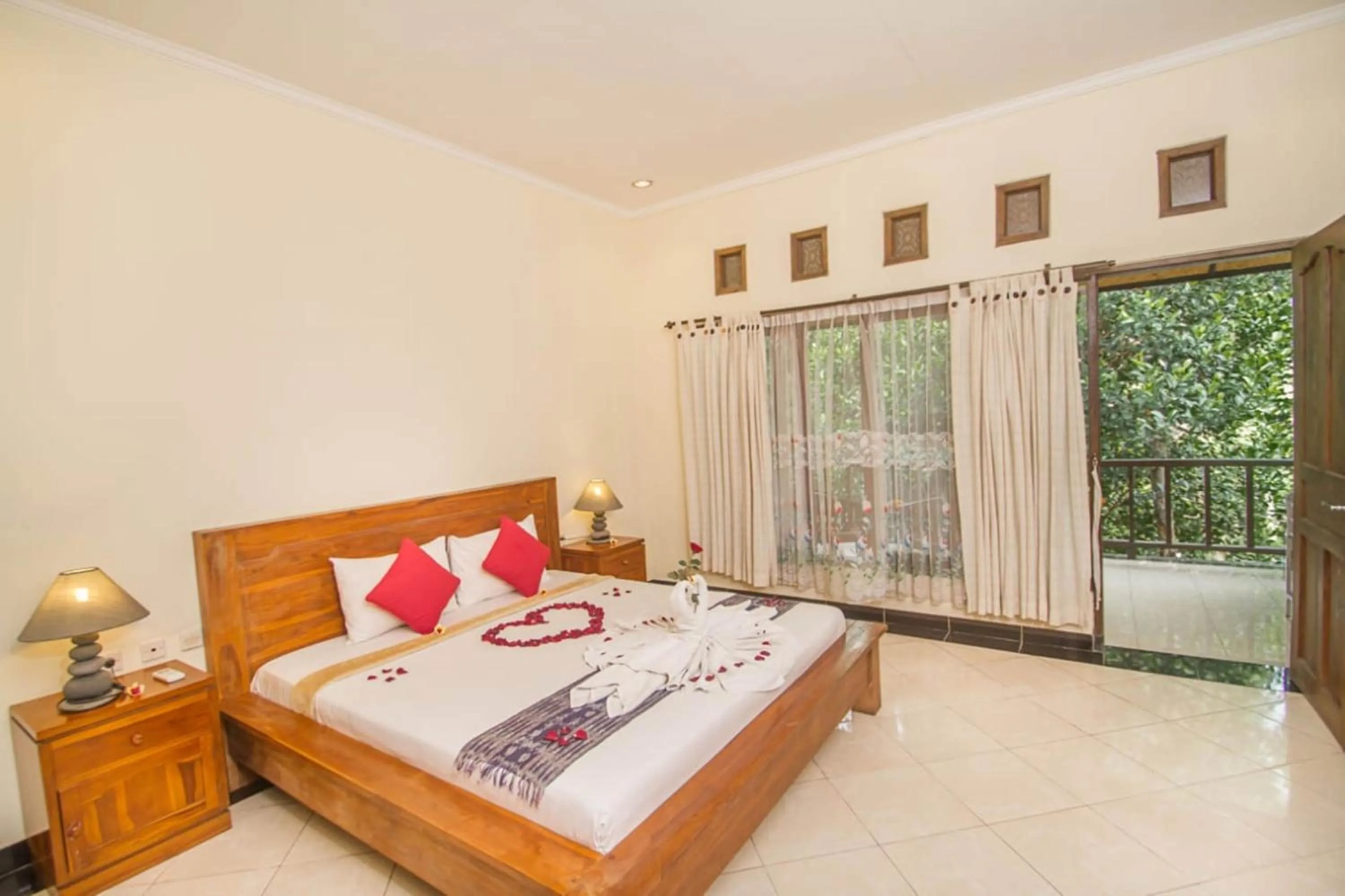 Bedroom, Bed in Adi Jaya Cottages Ubud Suites by EPS - CHSE Certified