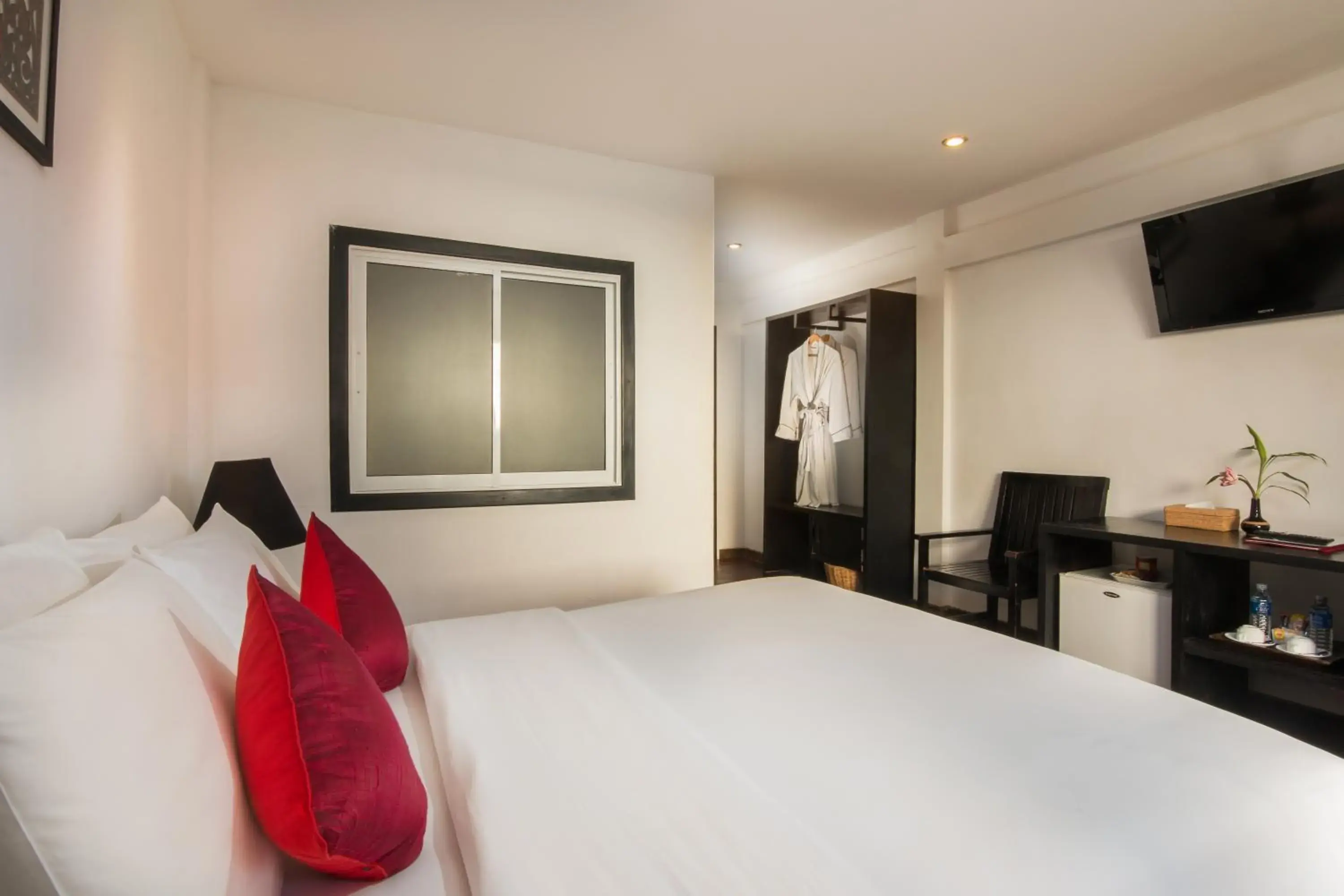 Bedroom, Bed in Apsara Centrepole Hotel Bedroom, Bed in Apsara Centrepole Hotel