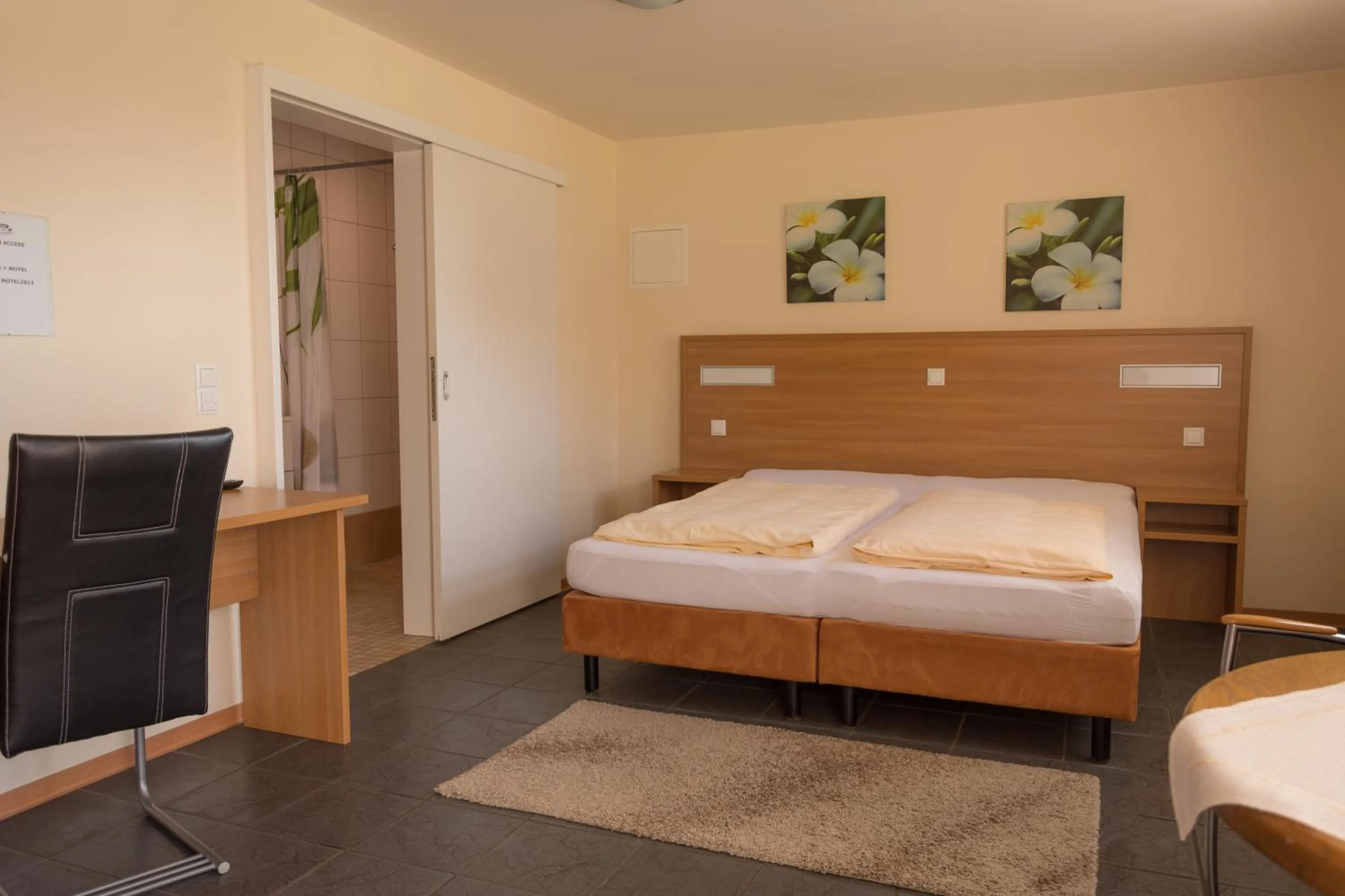 Bed in Motel Am Bürgerpark