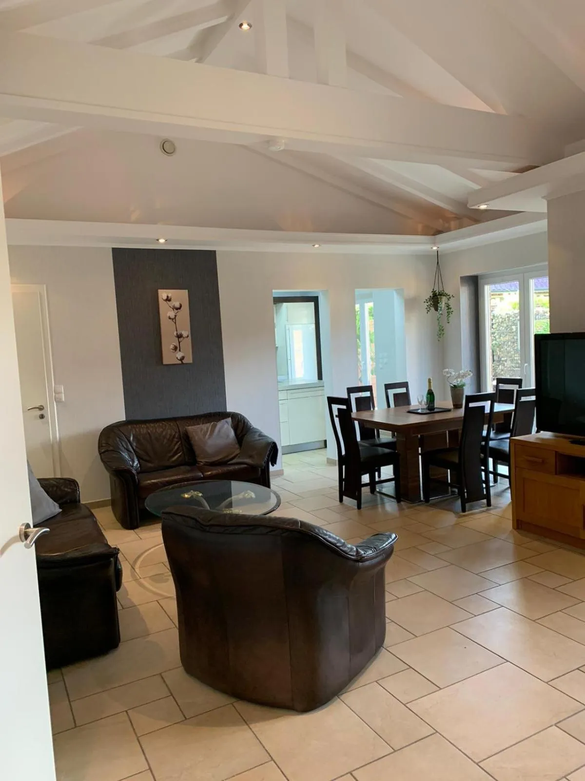 Restaurant/places to eat in Motel Am Bürgerpark