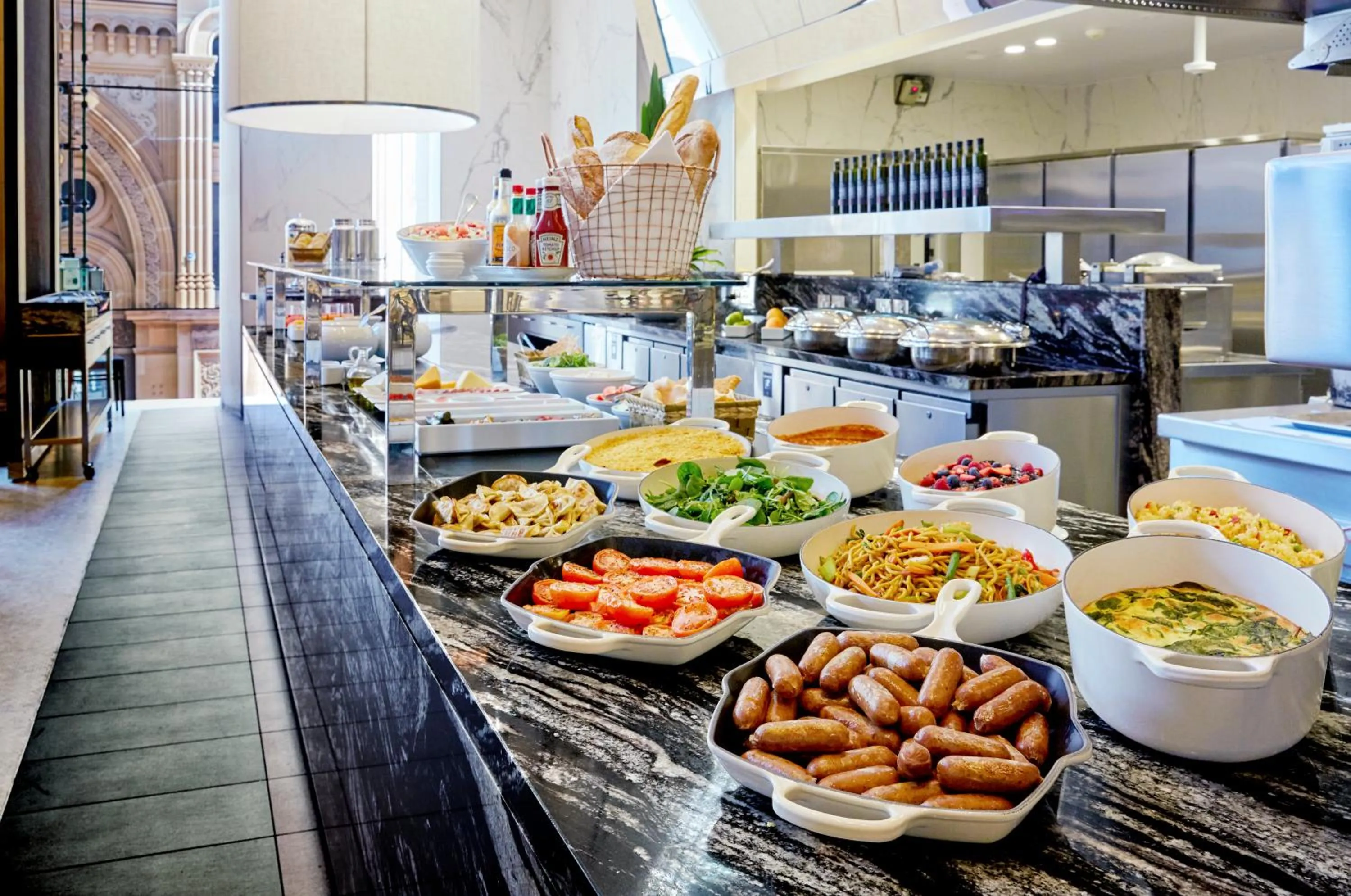 Restaurant/places to eat in Hilton Sydney