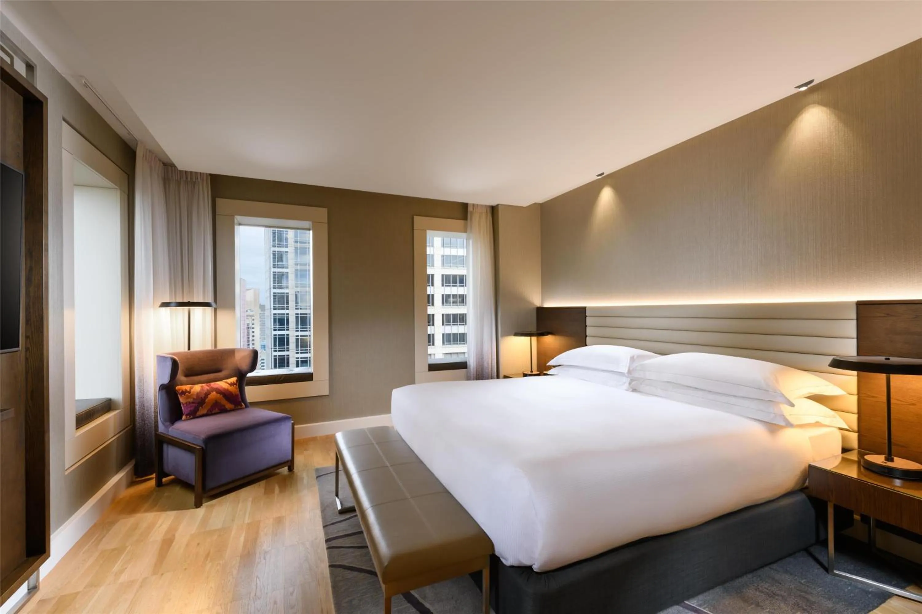 Bed in Hilton Sydney